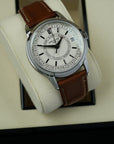 Patek Philippe Calatrava Weekly Calendar 5212A-001 40mm case lower left lug