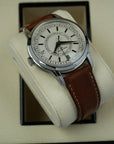 Patek Philippe Calatrava Weekly Calendar 5212A-001 40mm right upper lug