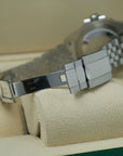 Rolex GMT-Master II 126710GRNR 40mm clasp