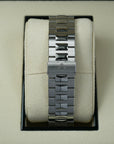 Patek Philippe Nautilus 5726/1A-014 lug case bracelet clasp