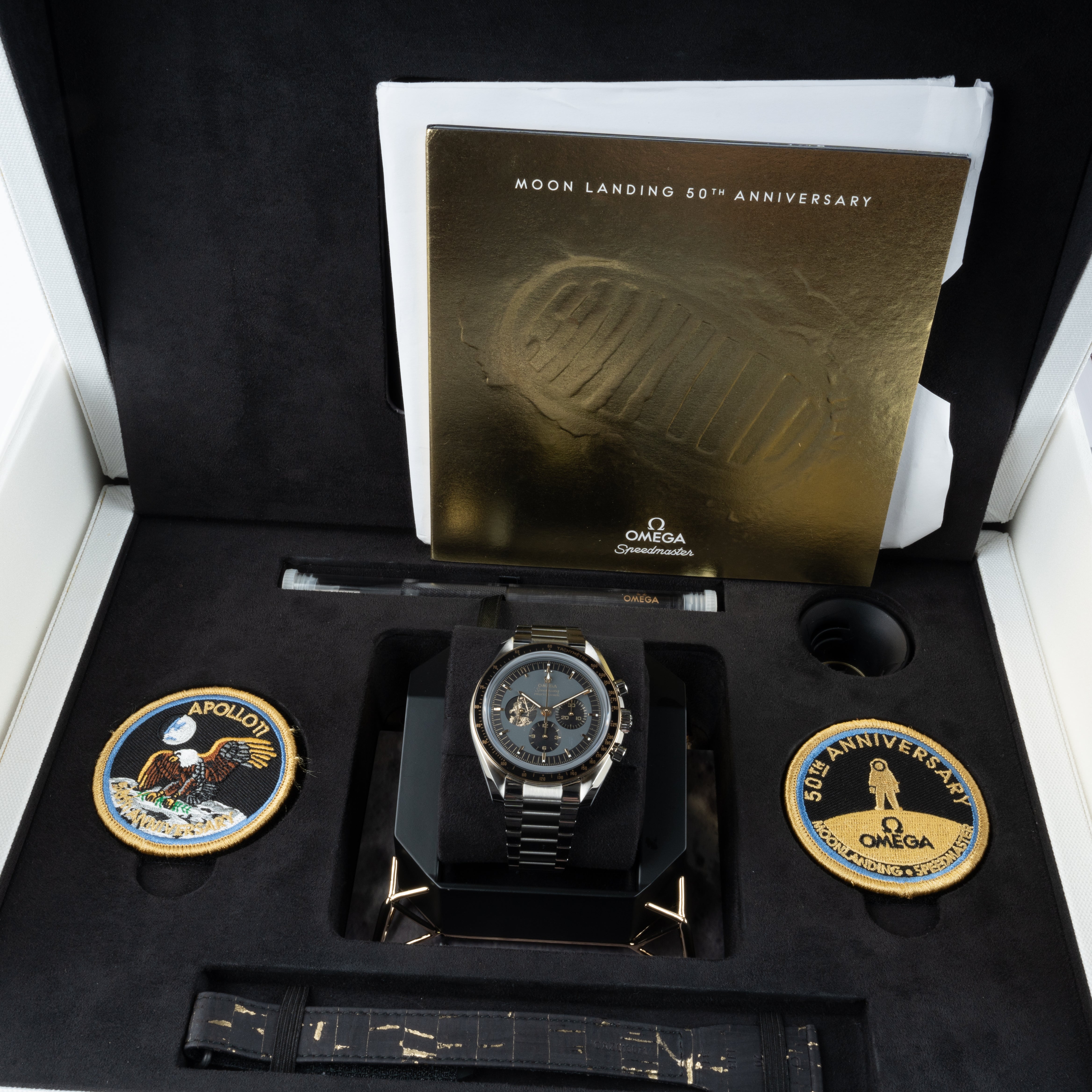 OMEGA Speedmaster オリジナルボックス（付属品あり） Omega Speedmaster Apollo 11 50th Anniversary 42mm – JJ Timepiece Co