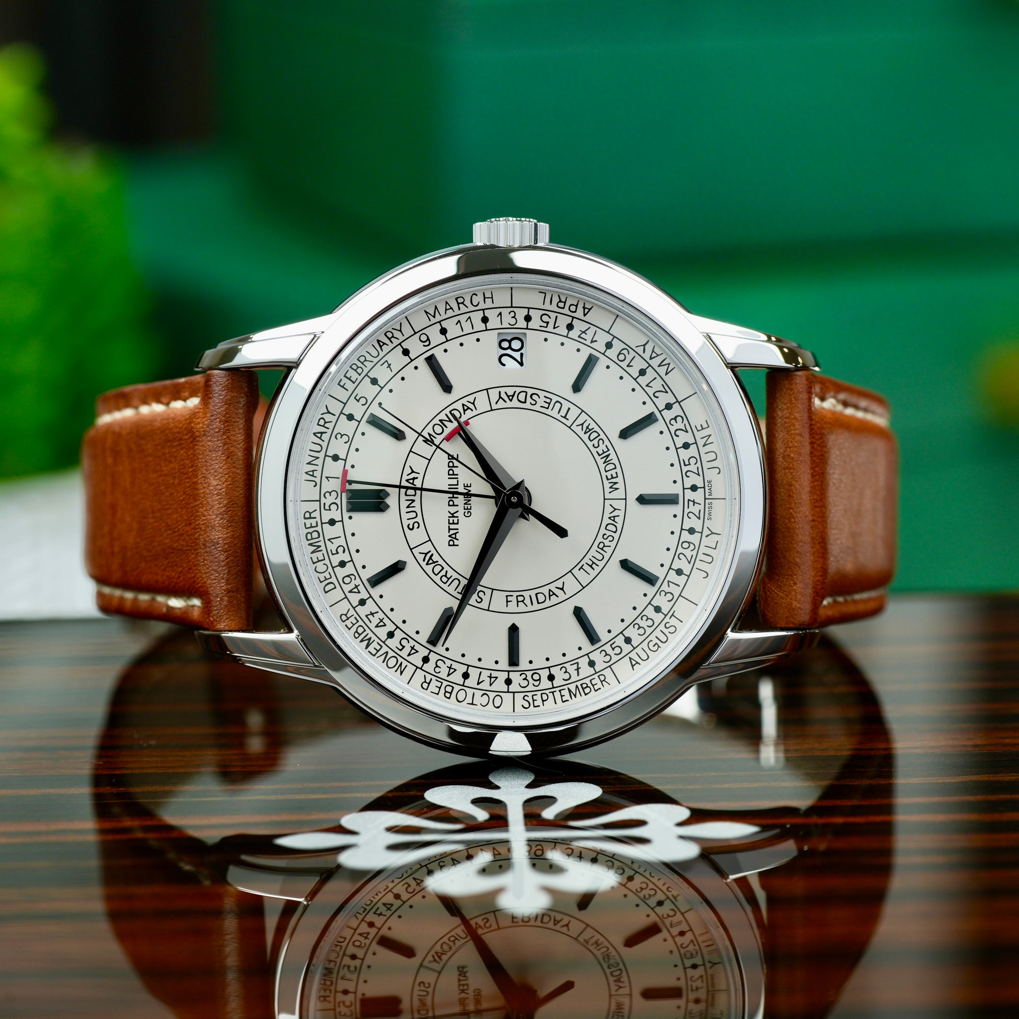 Patek Philippe Calatrava Weekly Calendar 5212A-001 40mm