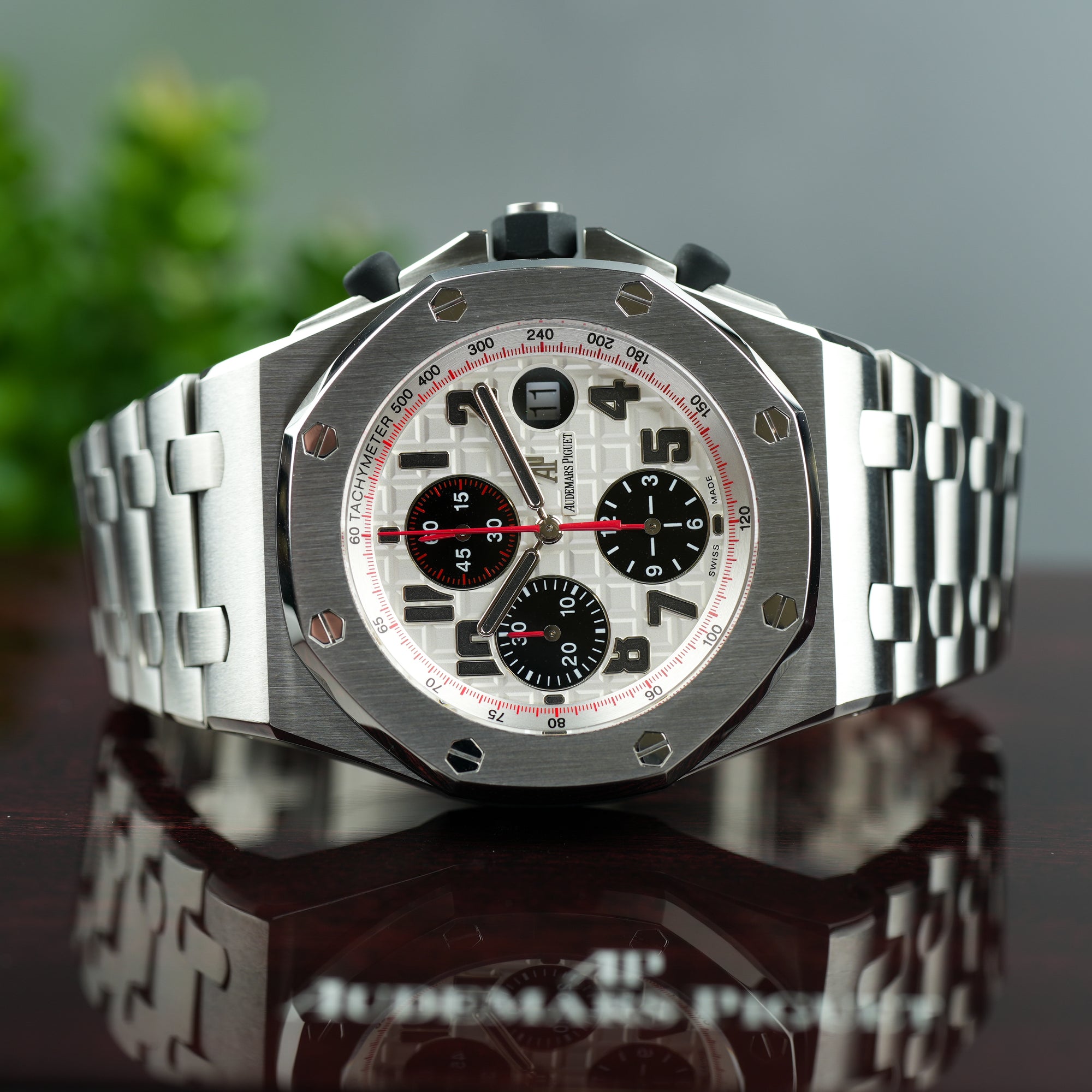 AP Royal Oak Offshore 42mm Panda