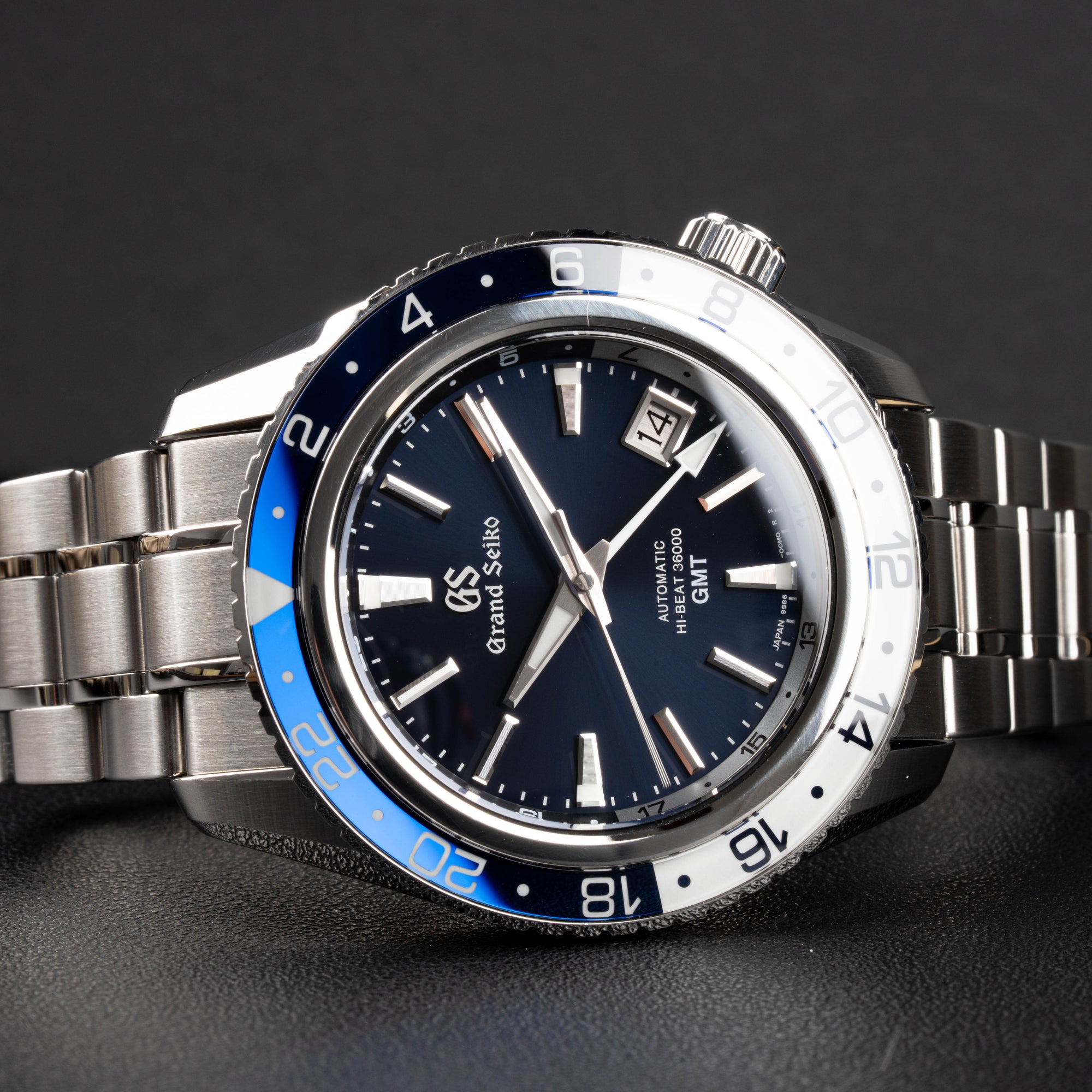 Grand Seiko GMT Sport Blue White 44mm high Resolution