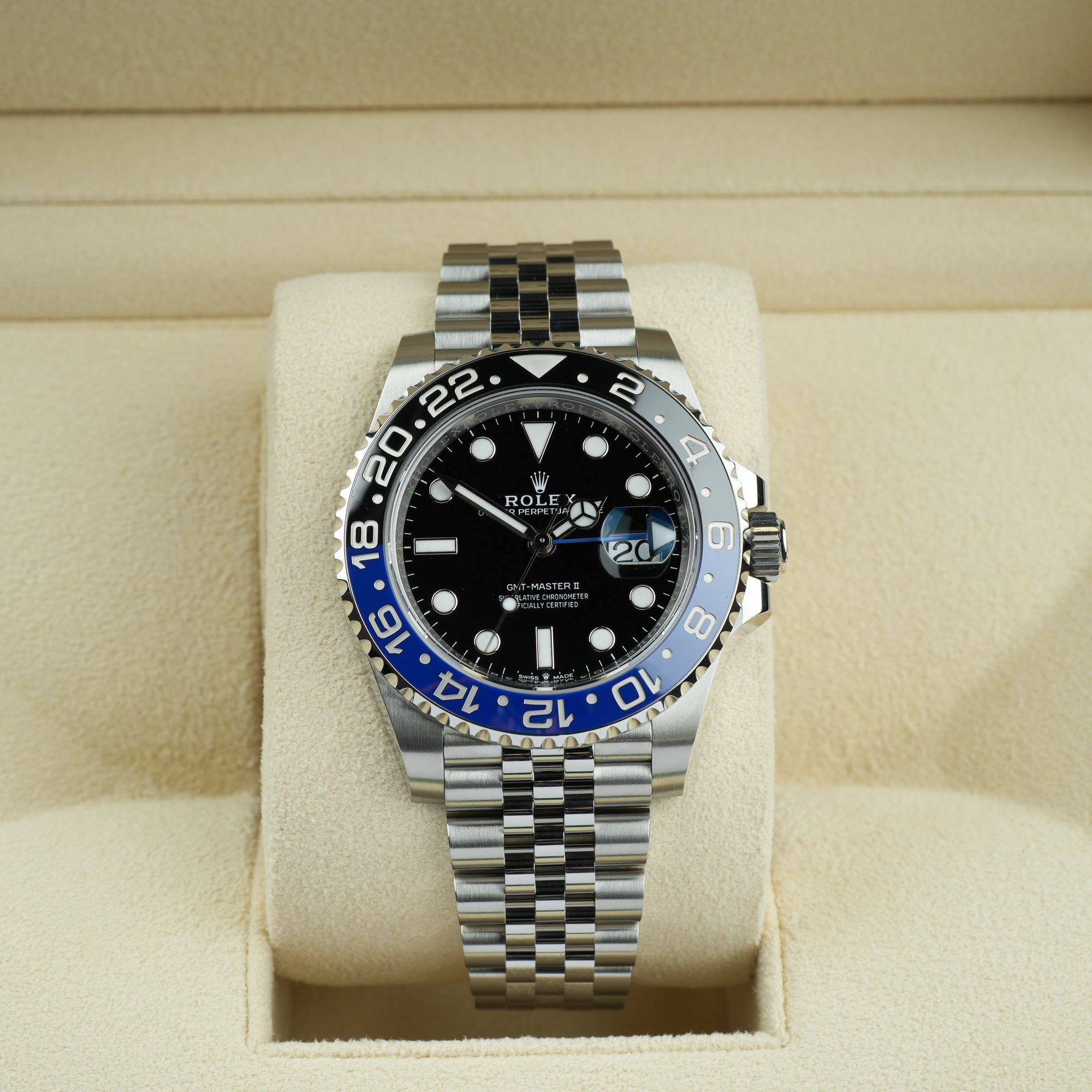 Rolex GMT-Master II Batgirl 126710BLNR Jubilee 40mm front