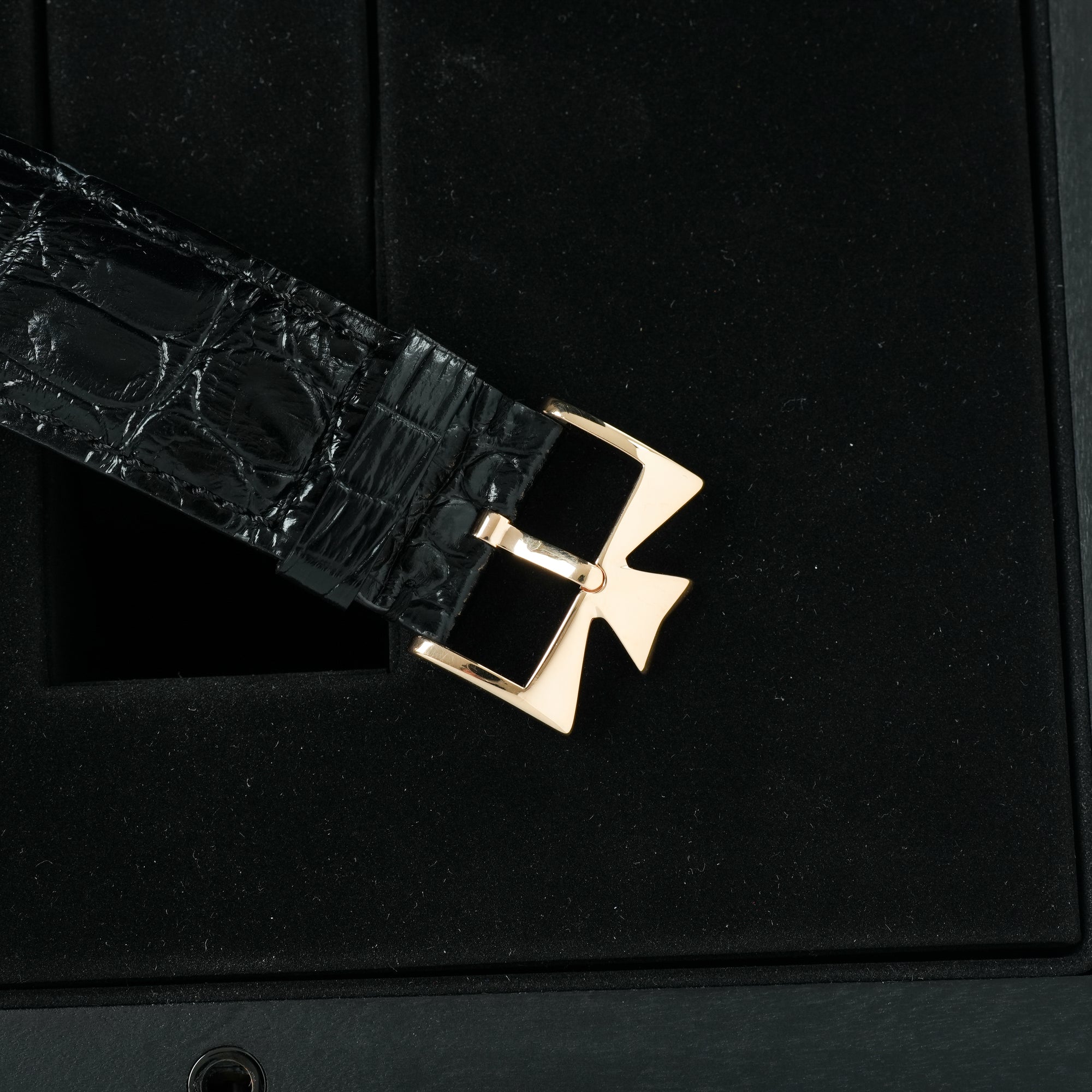 Vacheron Constantin Historiques American 1921 40mm front case rose gold strap black buckle