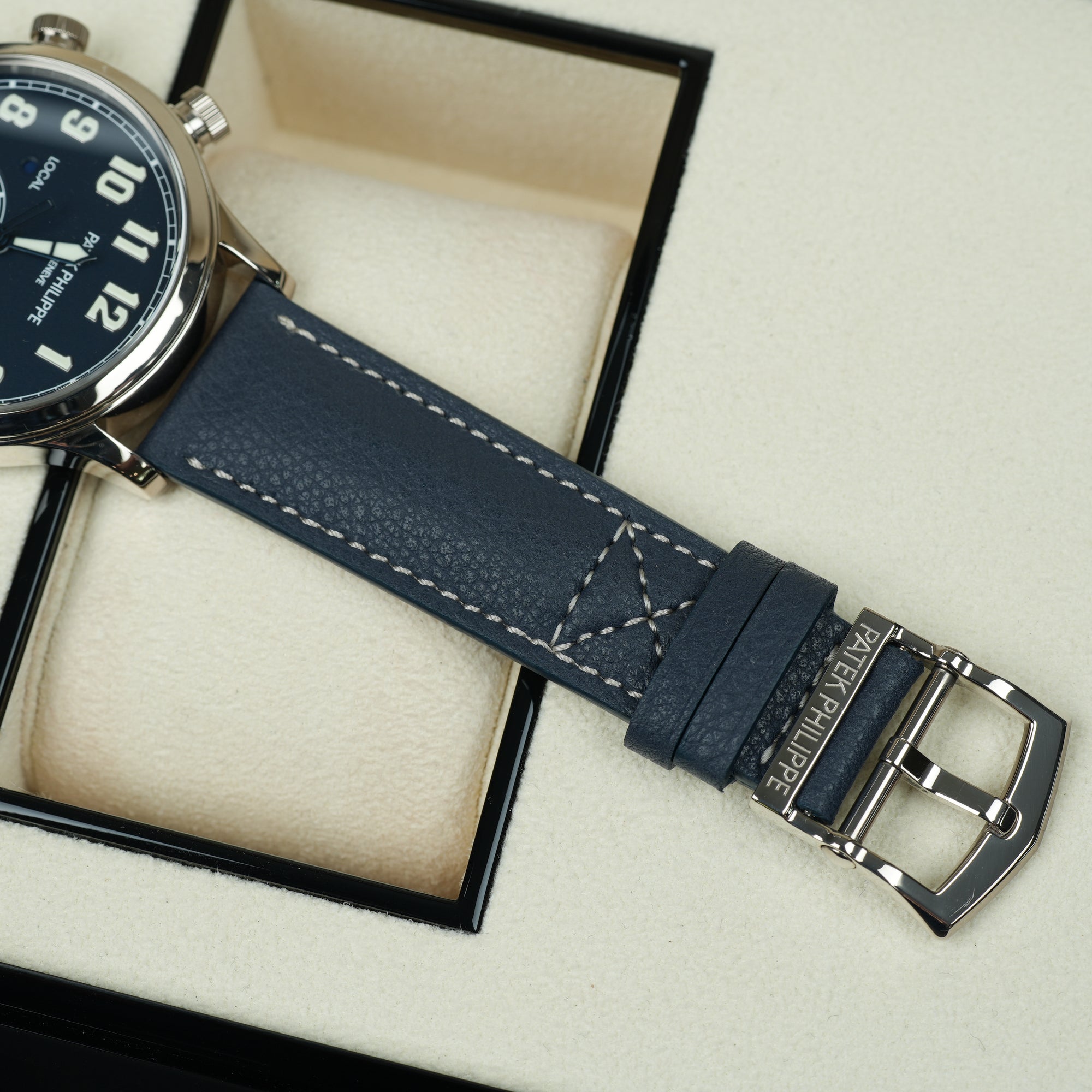 Patek Philippe Calatrava Pilot Travel Time 5524G-001 42mm strap tang buckle