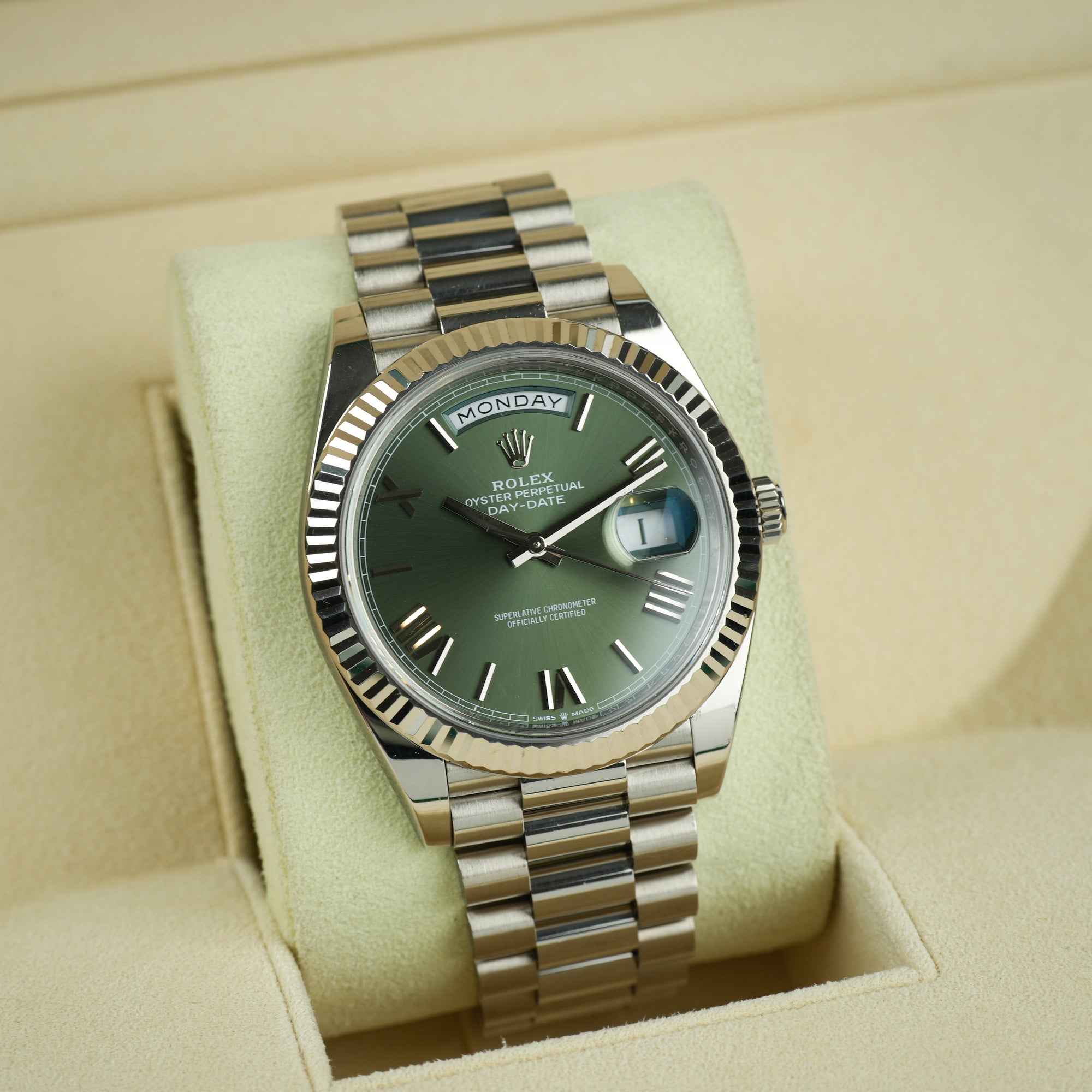 Rolex Day-Date Olive White Gold 40mm front