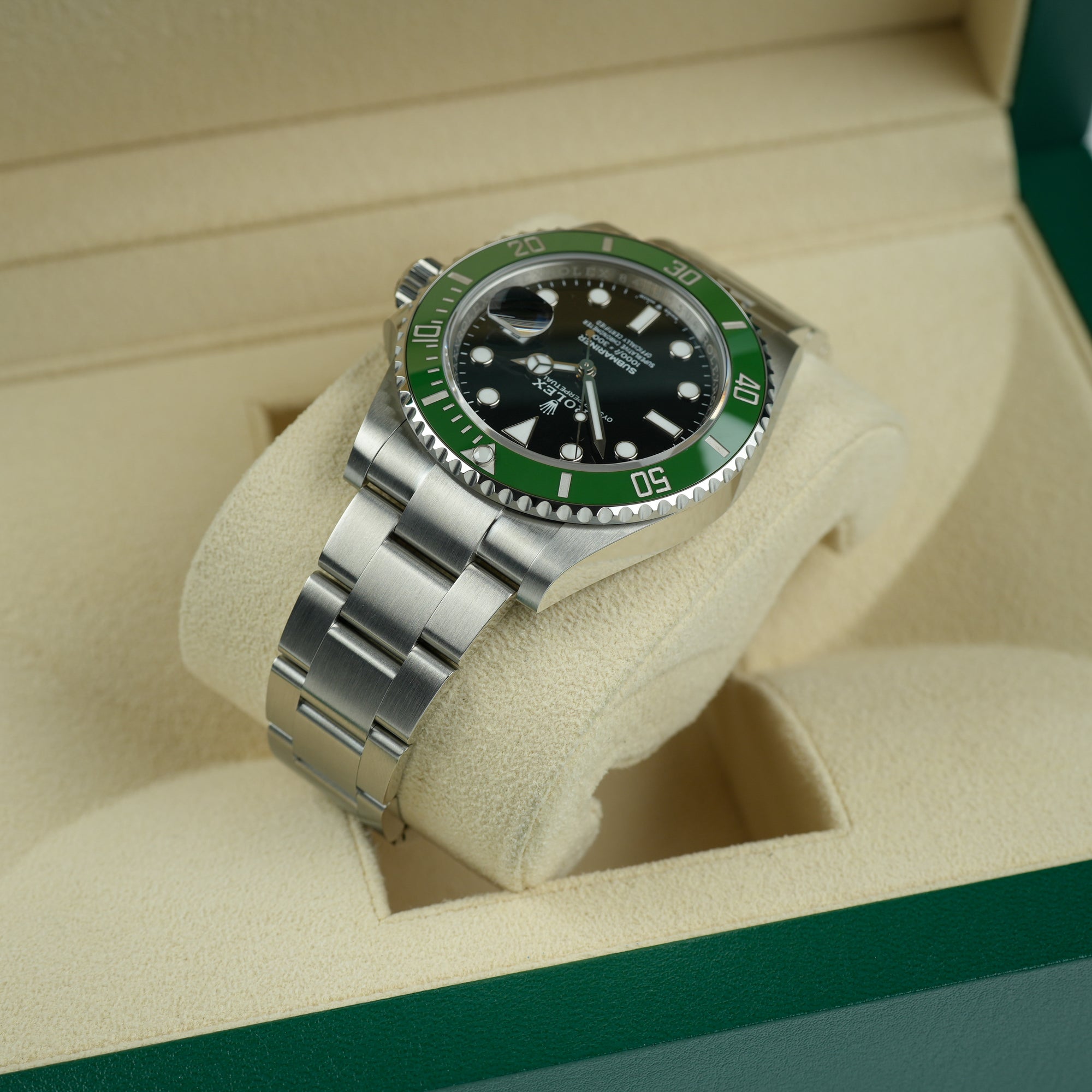 Rolex Submariner Date Starbucks 41mm case lug left upper