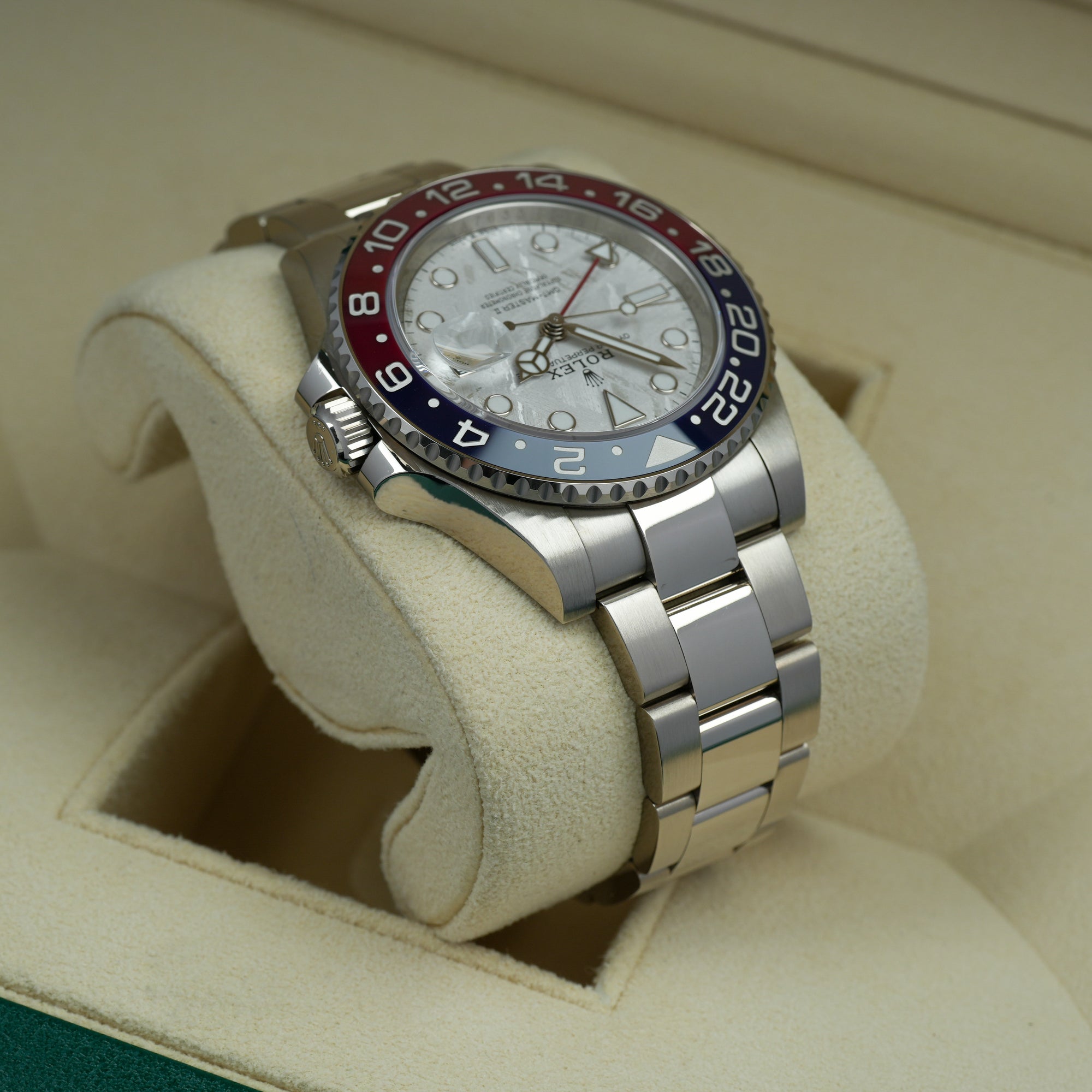 Rolex GMT-Master II 126719BLRO Meteorite lug case right upper