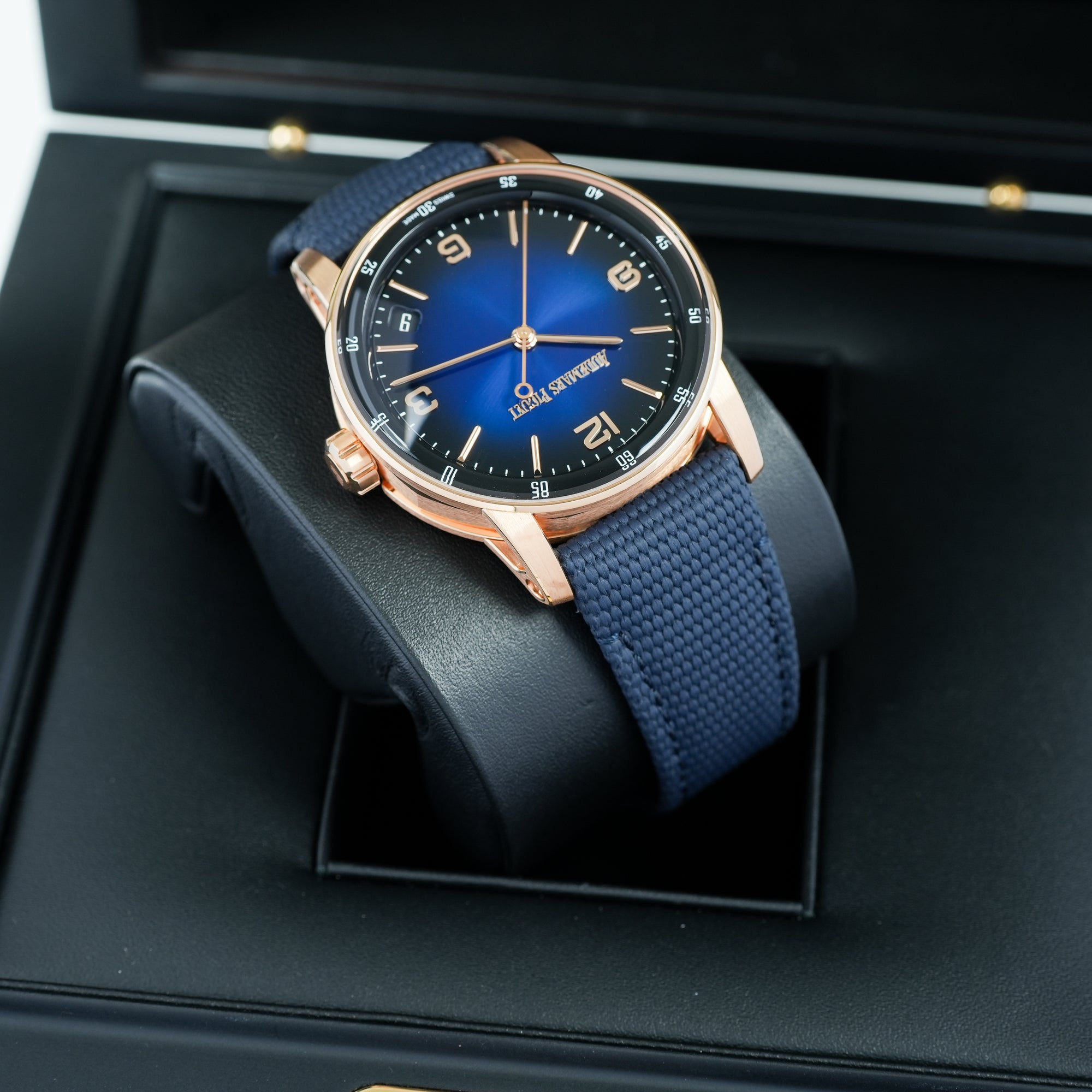 Audemars Piguet Code 11.59 Smoked Blue Dial Rose Gold 15210OR.OO.A028CR.01 case strap