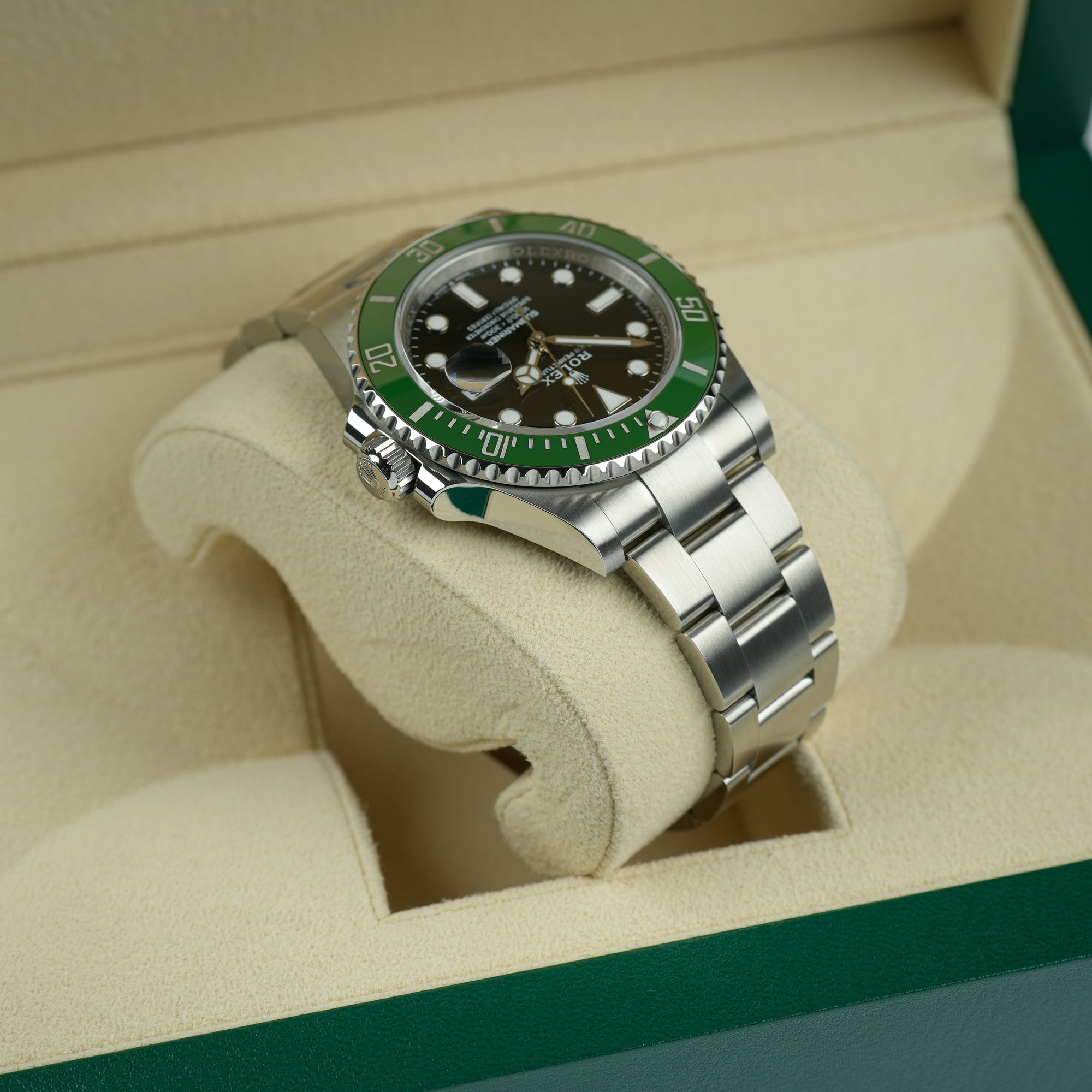 Rolex Submariner Date Starbucks 41mm case lug right upper