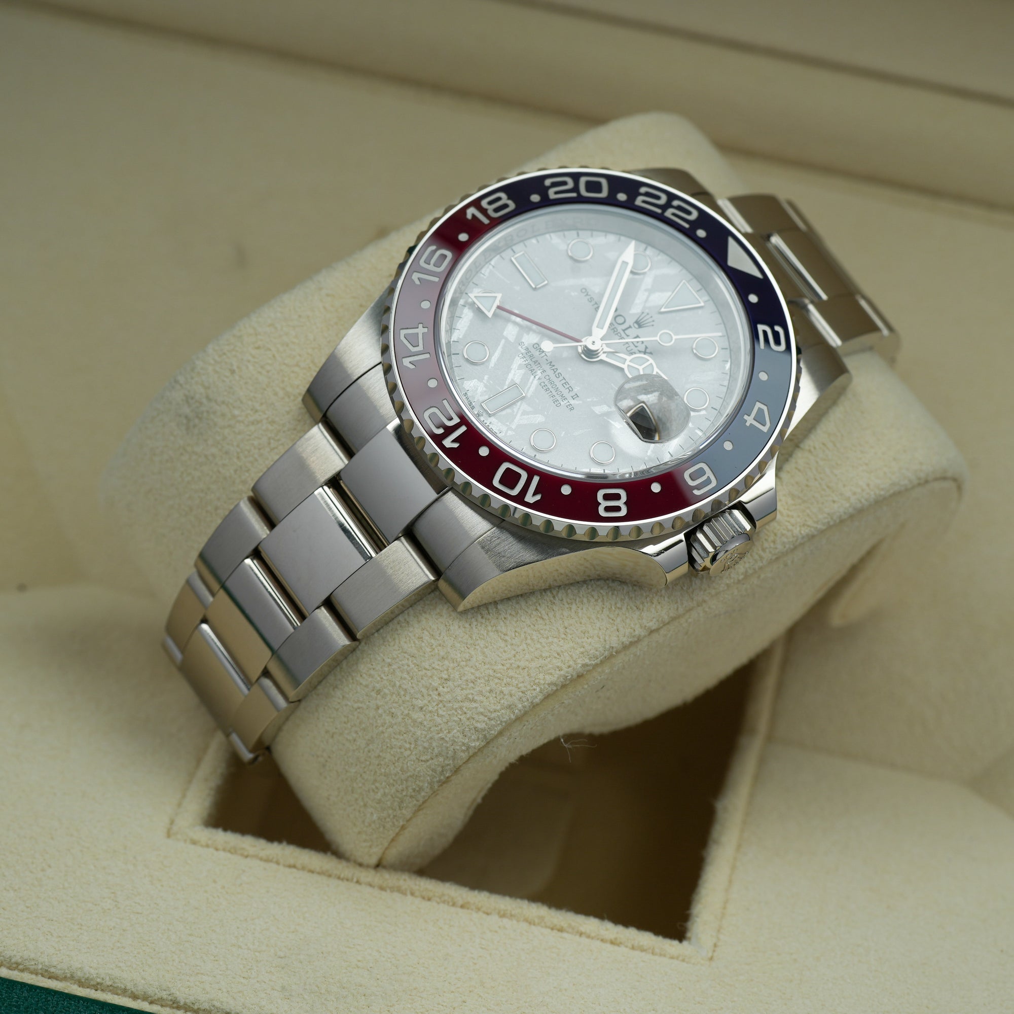 Rolex GMT-Master II 126719BLRO Meteorite lug case right lower