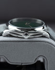 H. Moser & Cie. Endeavour Lime Green 40mm lug closeup