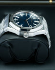 Audemars Piguet Royal Oak 50th Anniversary Blue 15510ST 41mm case crown