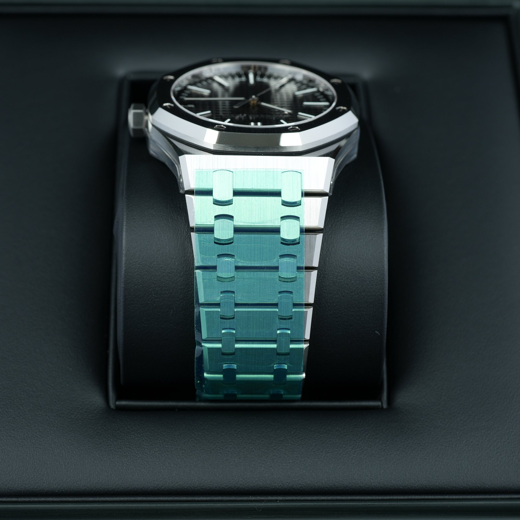 Audemars Piguet Royal Oak 50th Anniversary Black 15510ST 41mm bracelet