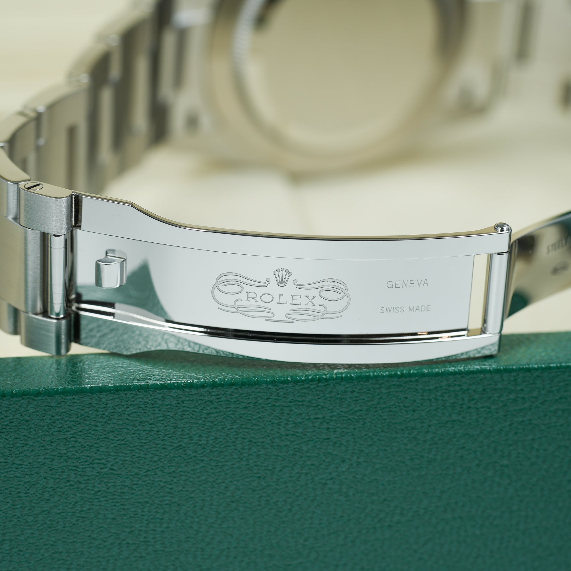 Rolex Oyster Perpetual Pistachio 134300 41mm