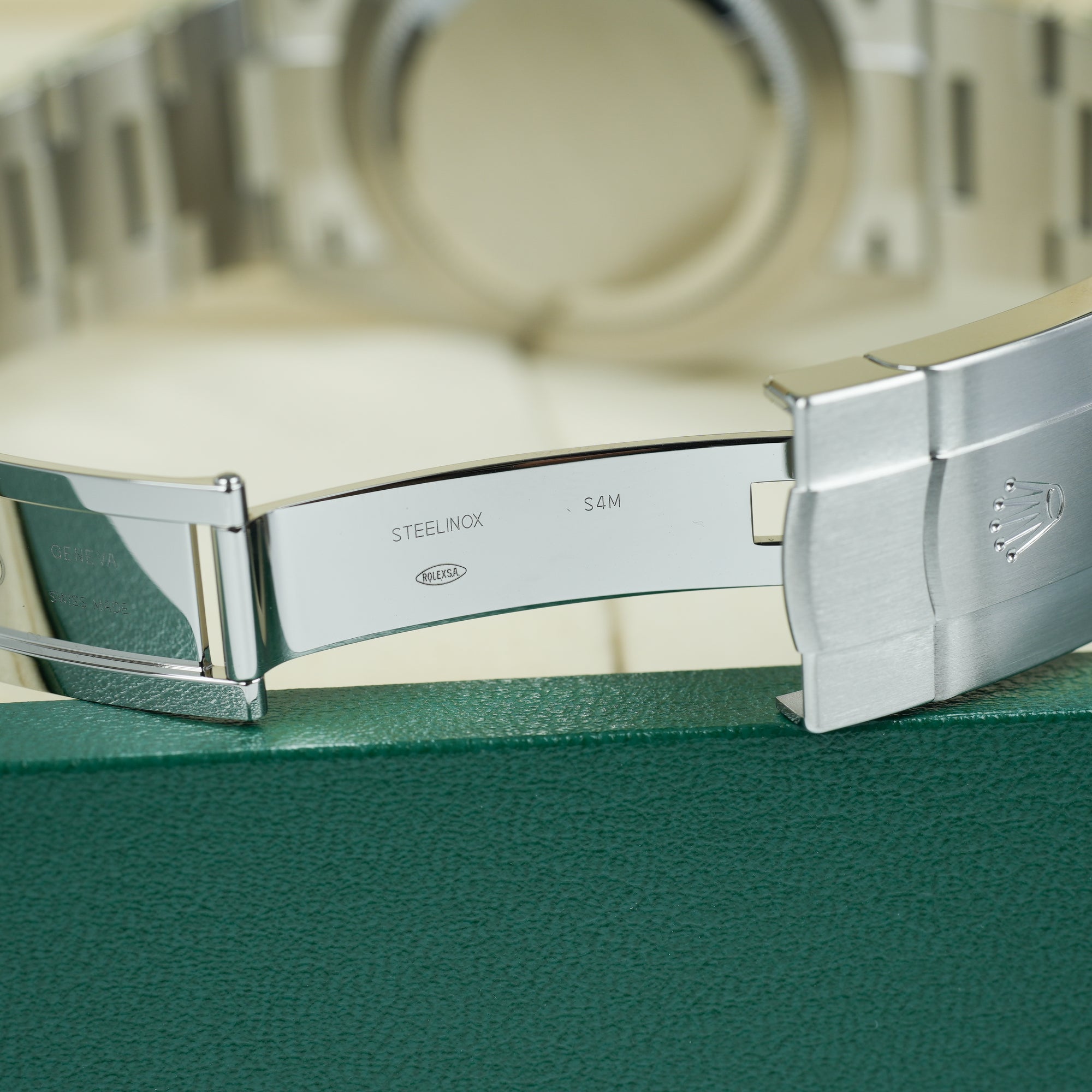 Rolex Oyster Perpetual Pistachio 134300 41mm
