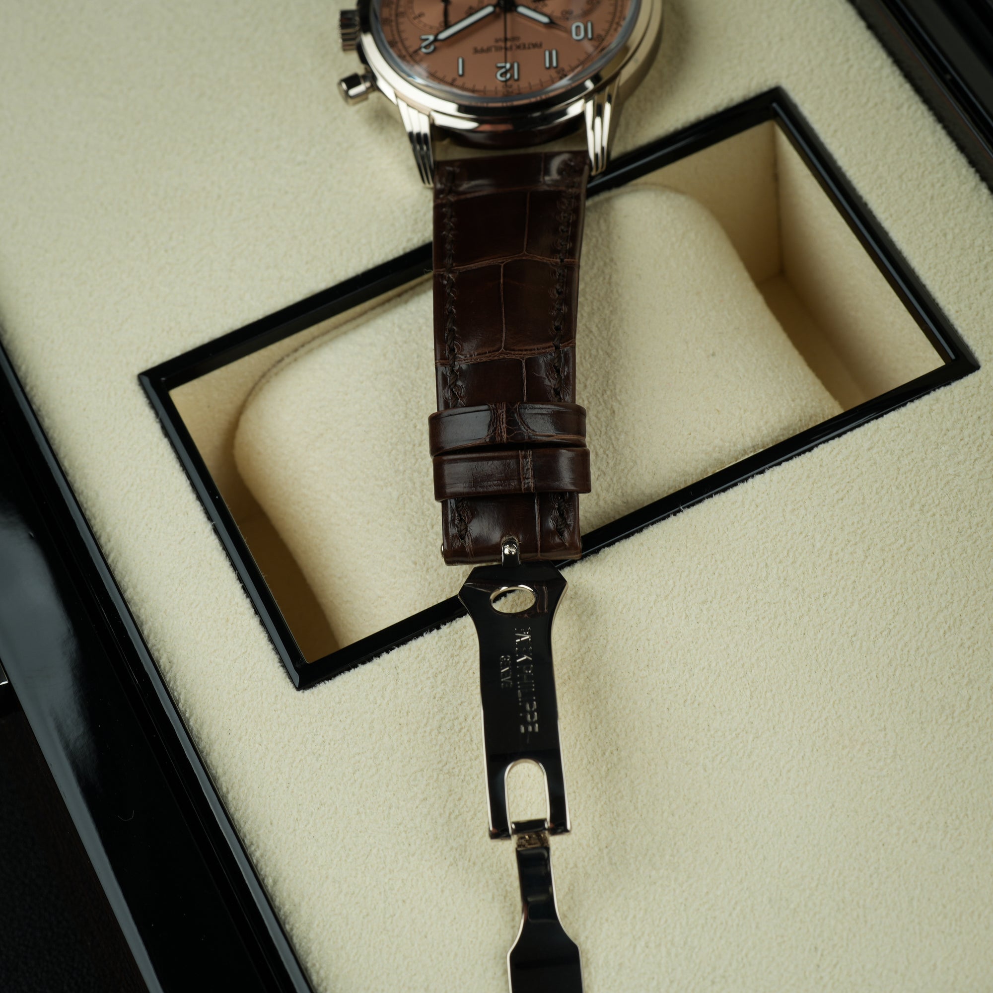 Patek Philippe Complications Salmon 41mm 5172G-010 white gold leather strap brown