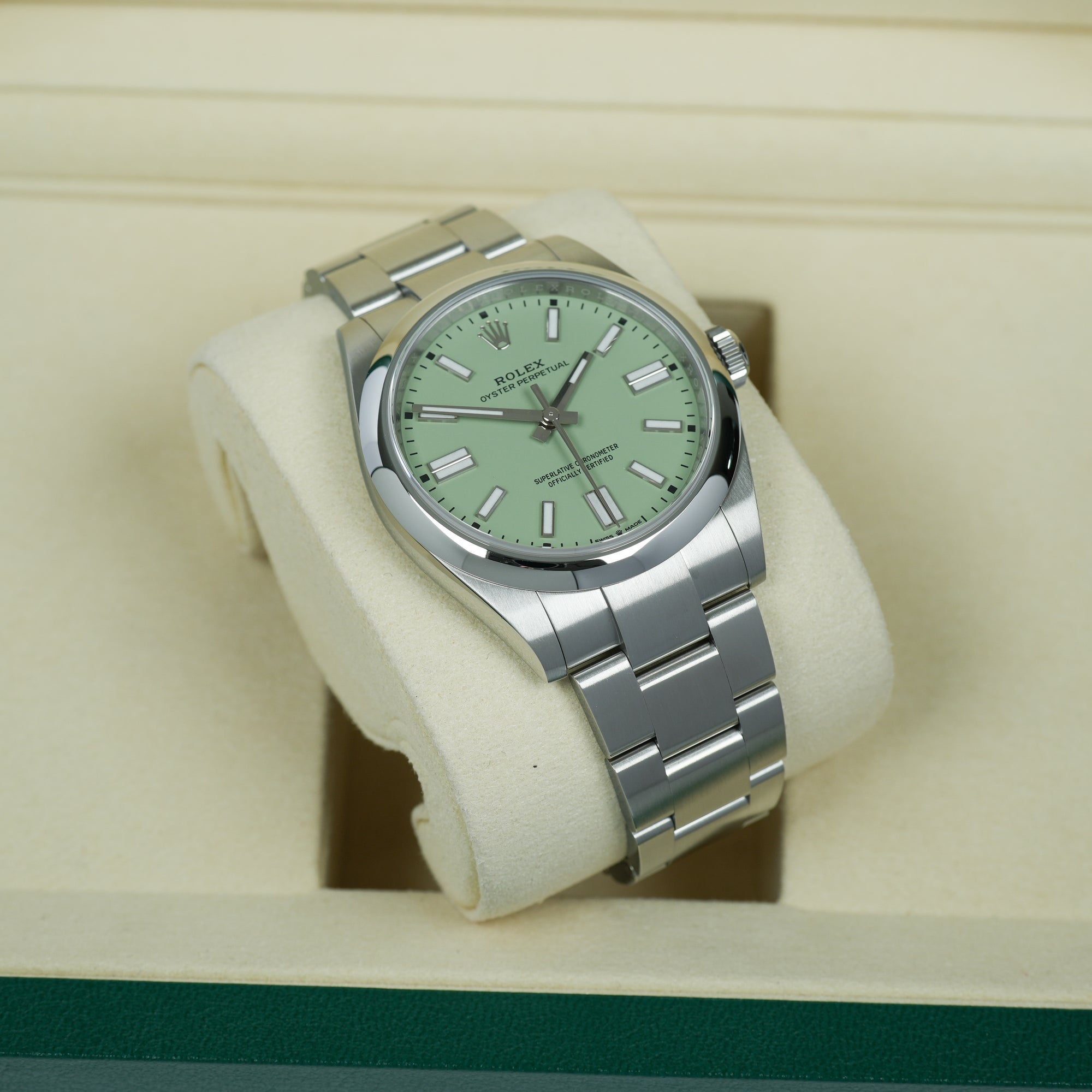 Rolex Oyster Perpetual Pistachio 134300 41mm