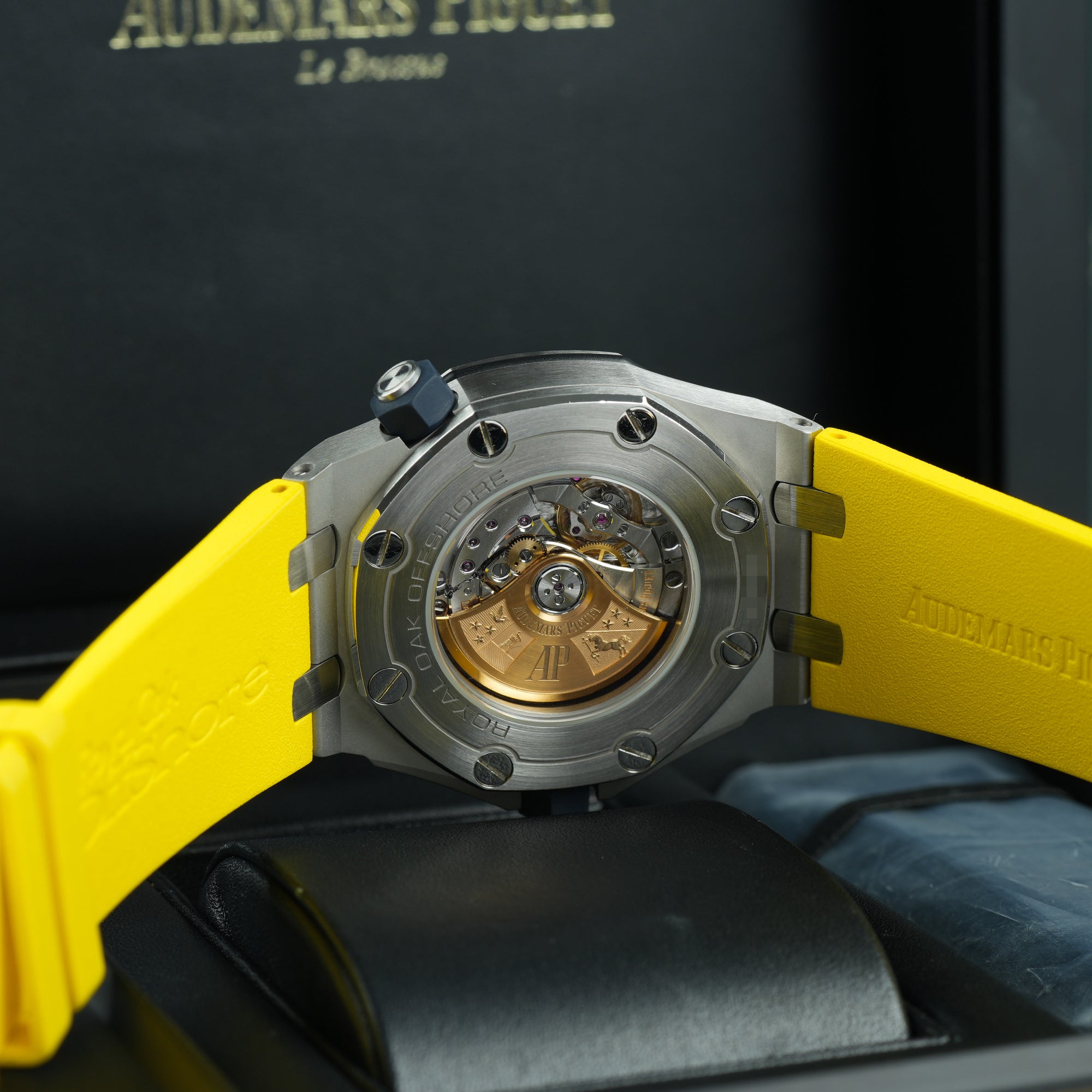 Audemars Piguet Royal Oak Offshore 42 Diver Funky Colour 