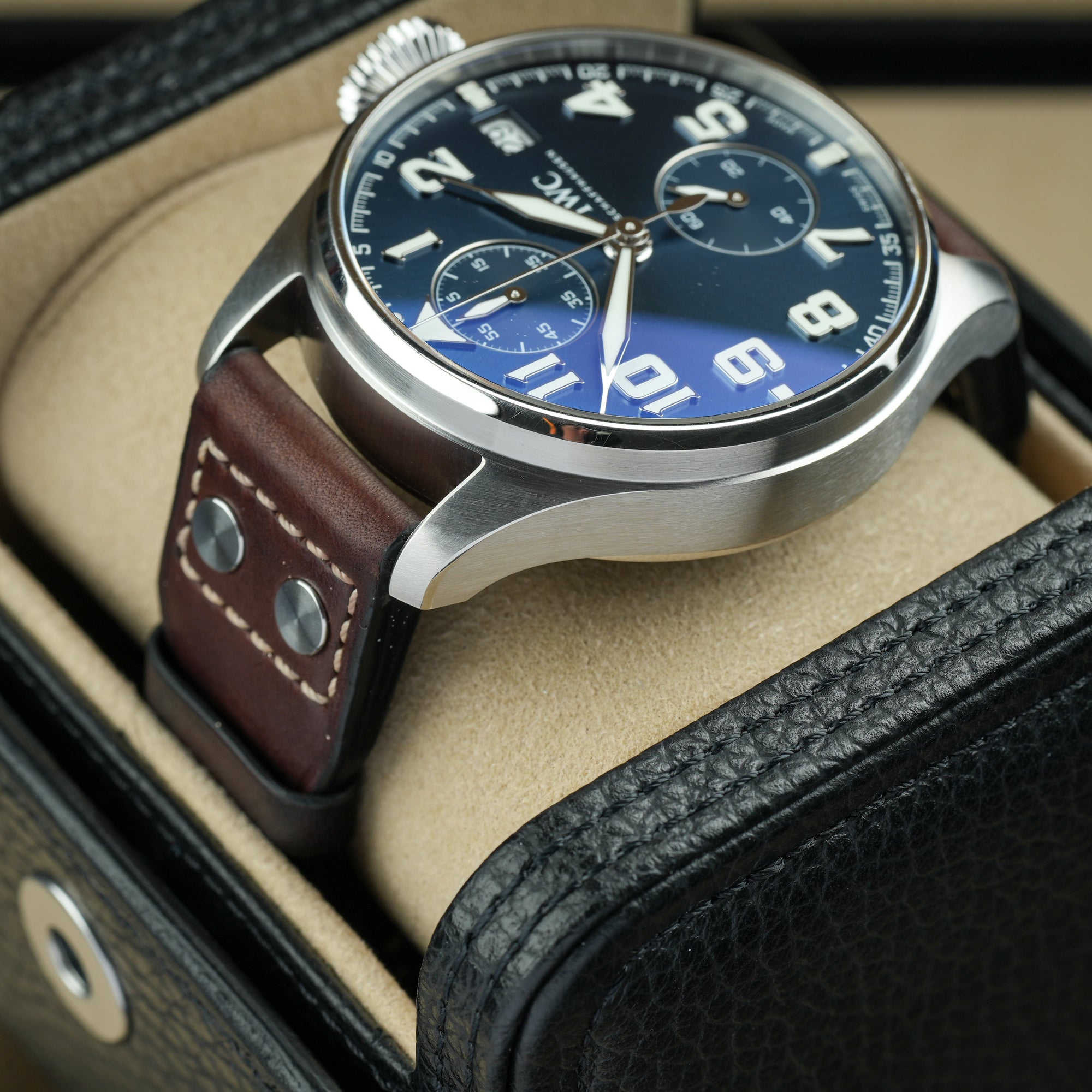 IWC Big Pilot Monopusher Le Petit Prince Blue 46mm left lug