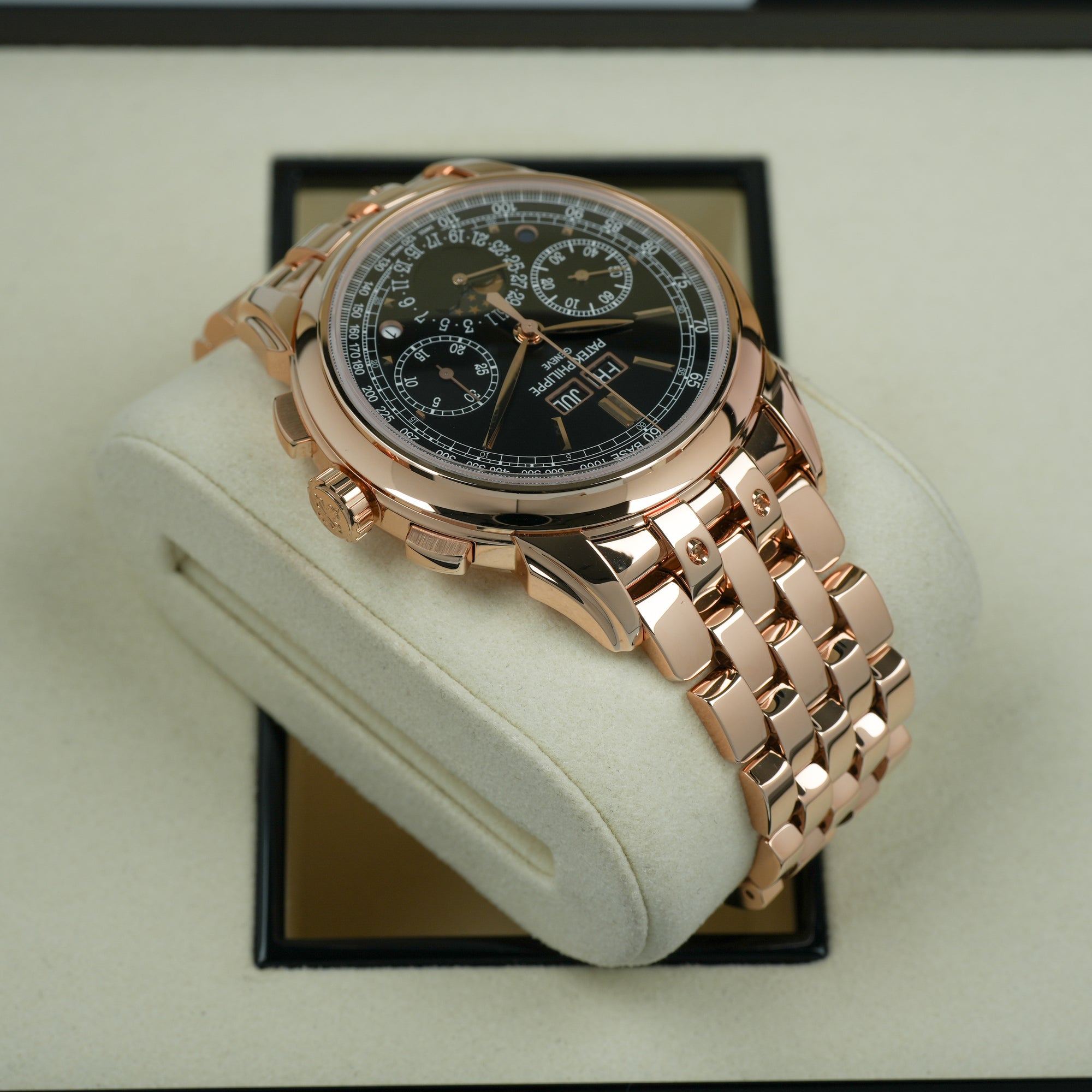 Patek Philippe Grand Complications 5270R/1R-001 41mm right upper lug
