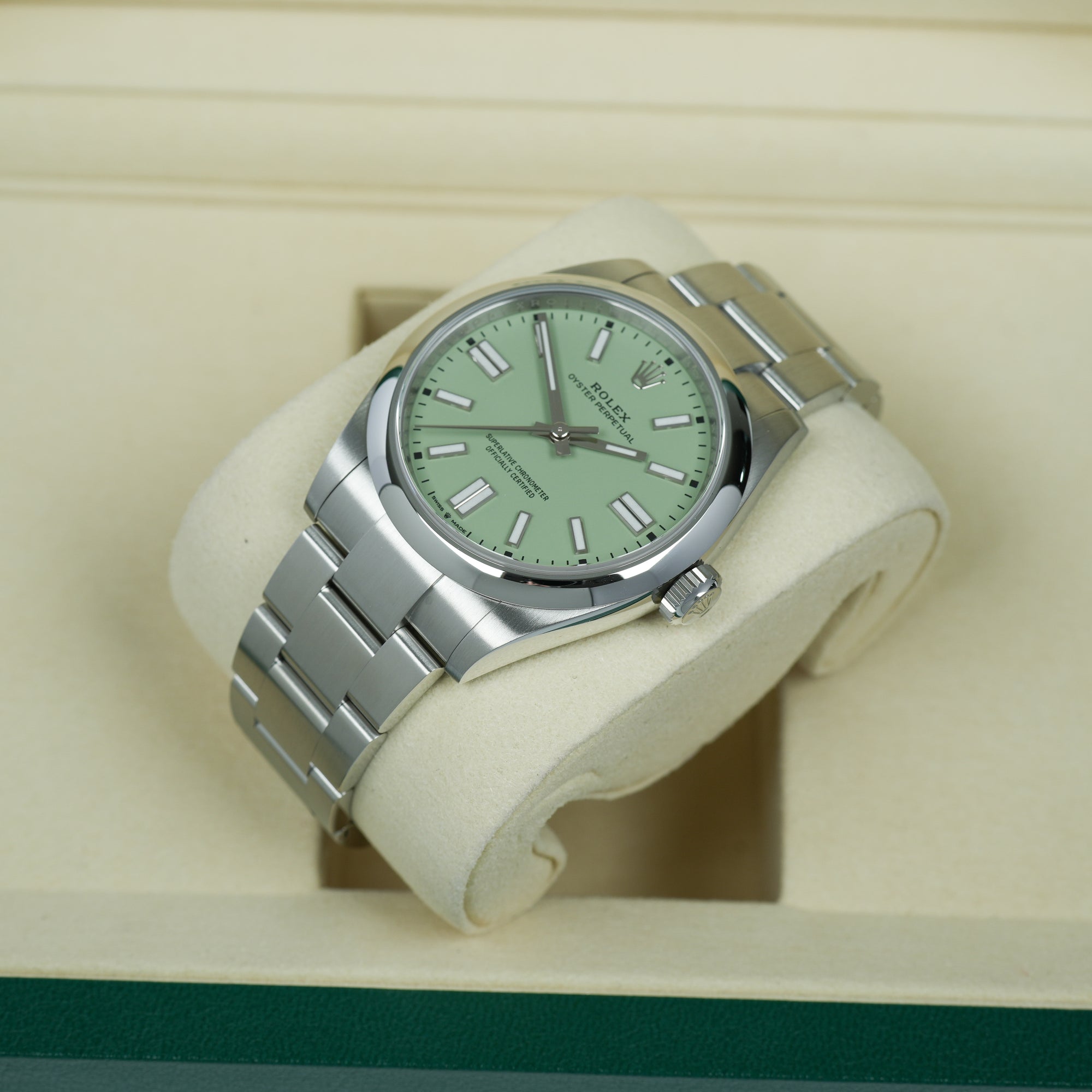 Rolex Oyster Perpetual Pistachio 134300 41mm
