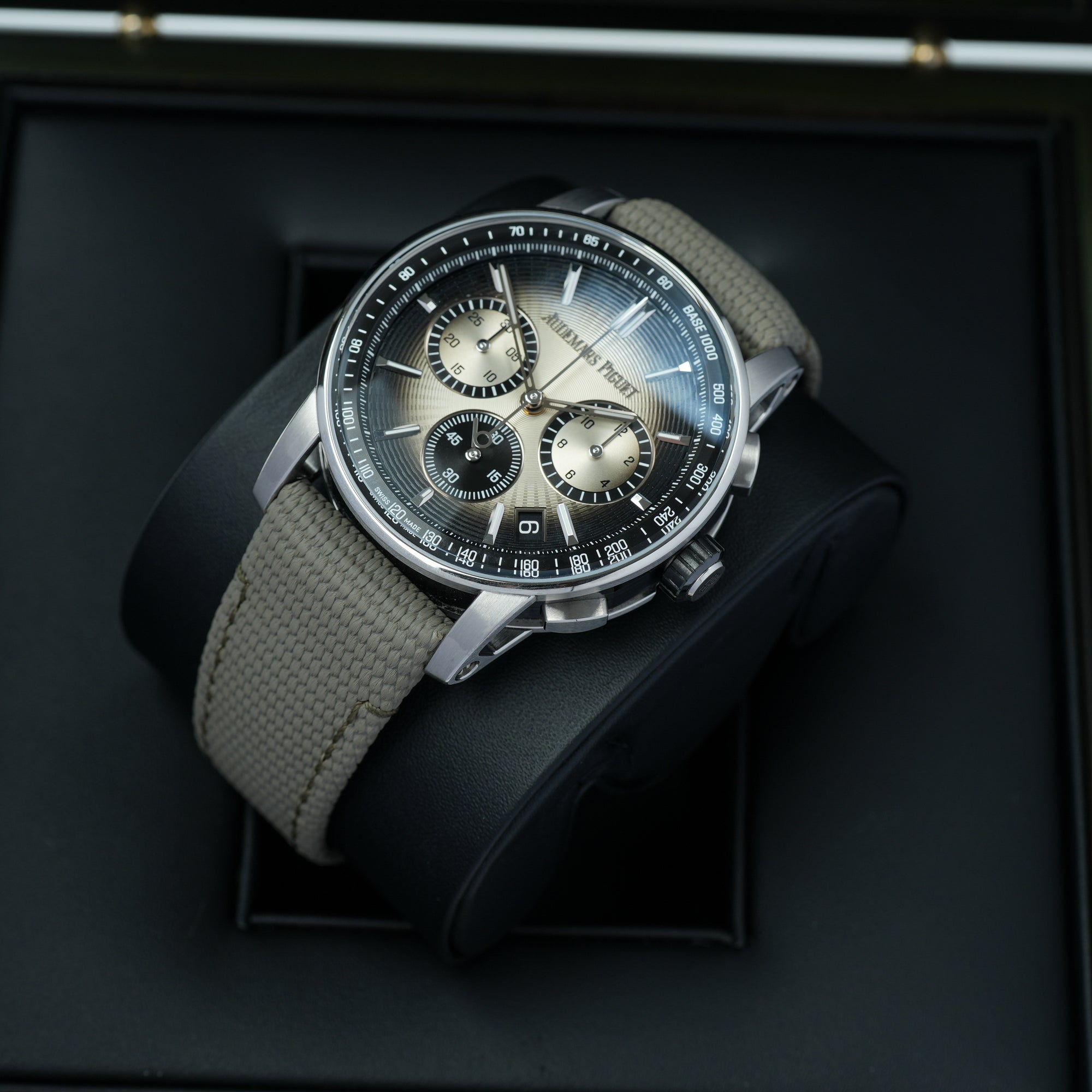 Audemars Piguet Code 11.59 Chronograph Beige Smoked 41mm case strap