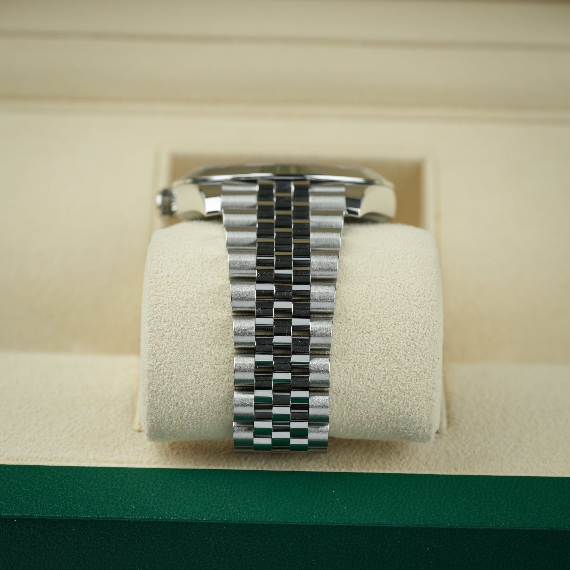 Rolex Datejust Slate 41mm Jubilee Bracelet