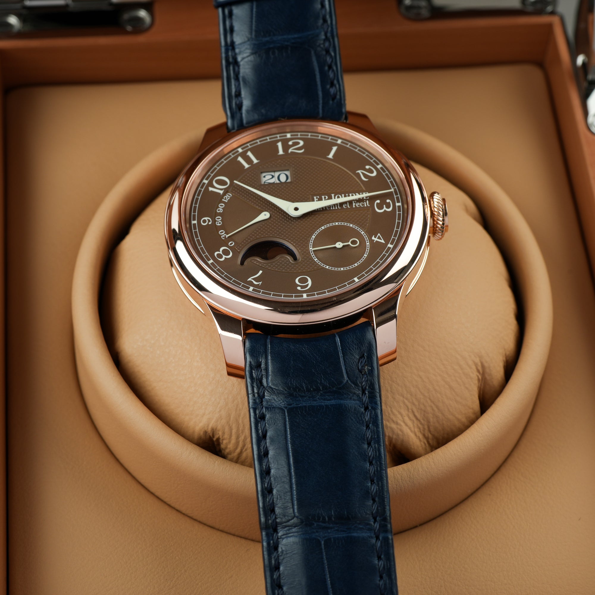 F. P. Journe Octa Automatique Lune Havana 42mm bottom case rose gold