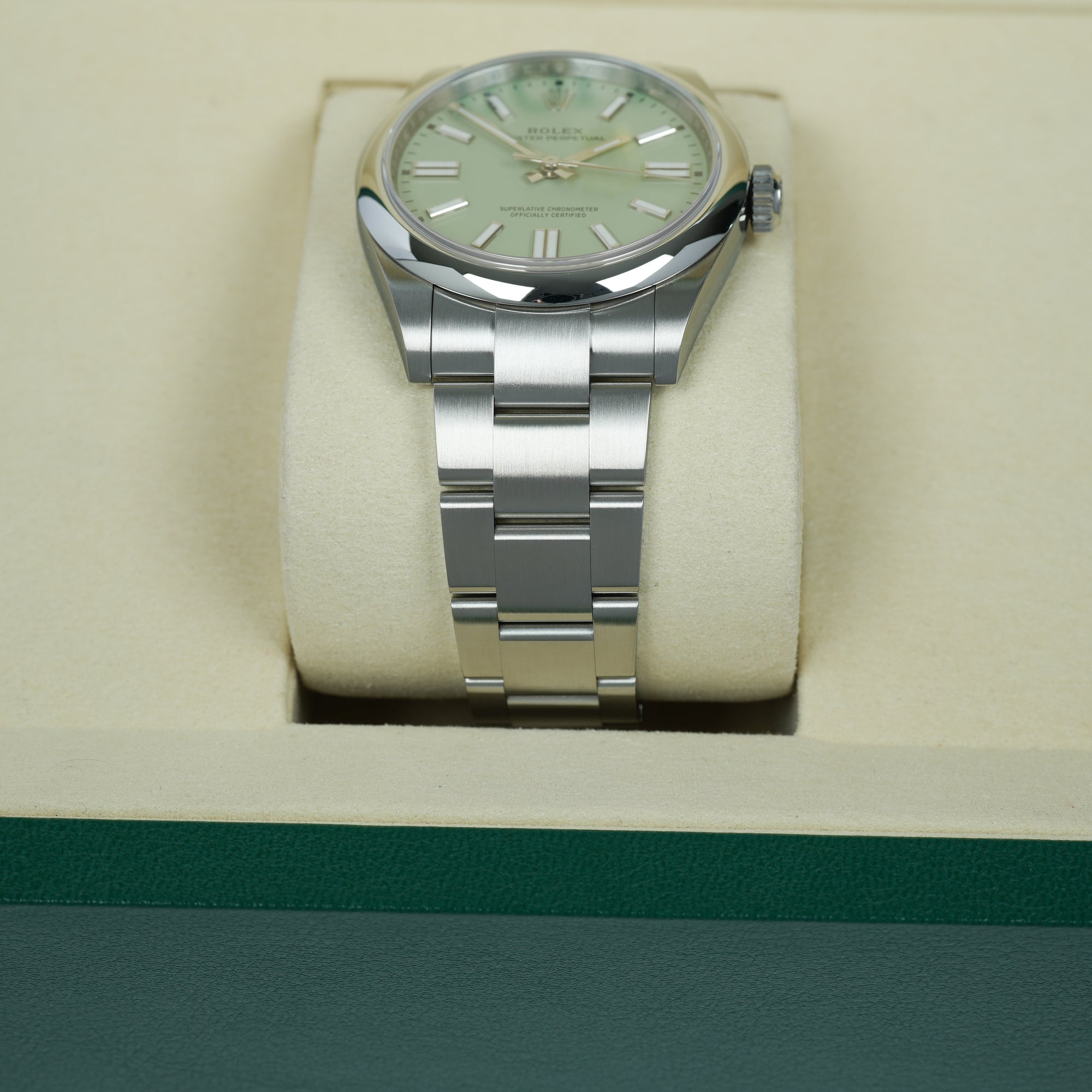Rolex Oyster Perpetual Pistachio 134300 41mm