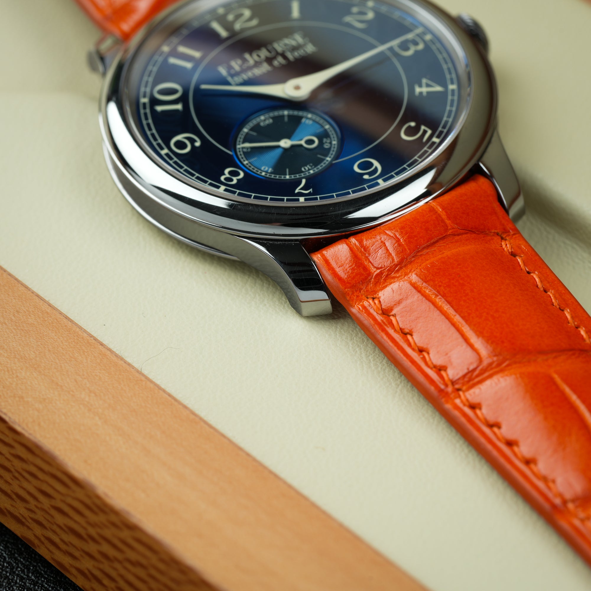 F.P. Journe Chronometre Bleu 39mm Bottom