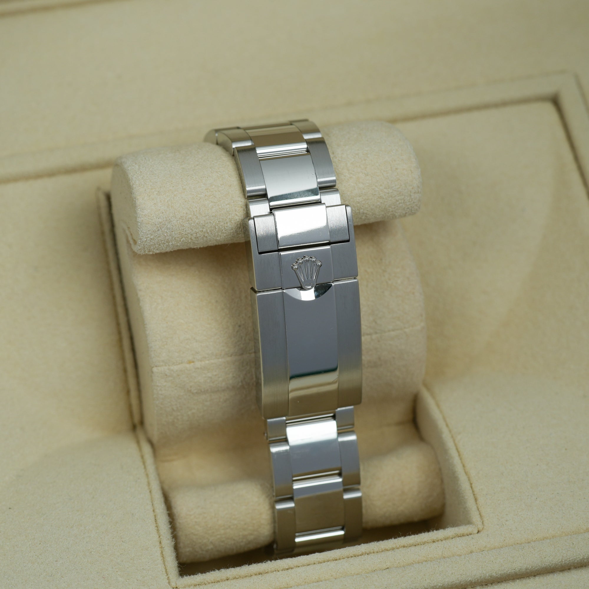 Rolex Daytona Ice Blue Platinum Baguette 116506 40mm