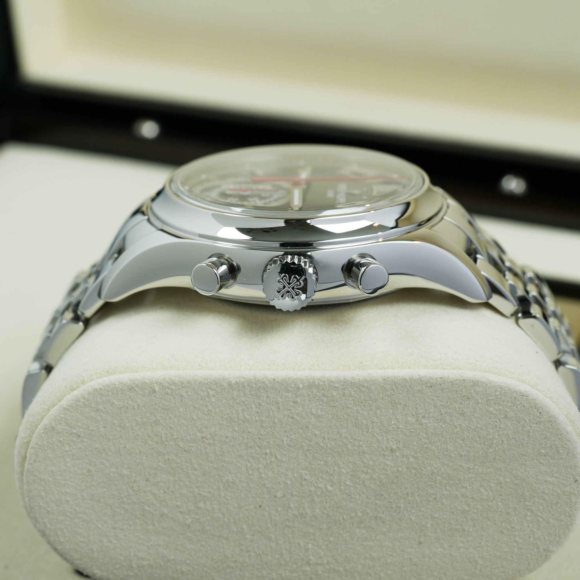 Patek Philippe Annual Calendar Chronograph 5960/1A-010 40.5mm Black case