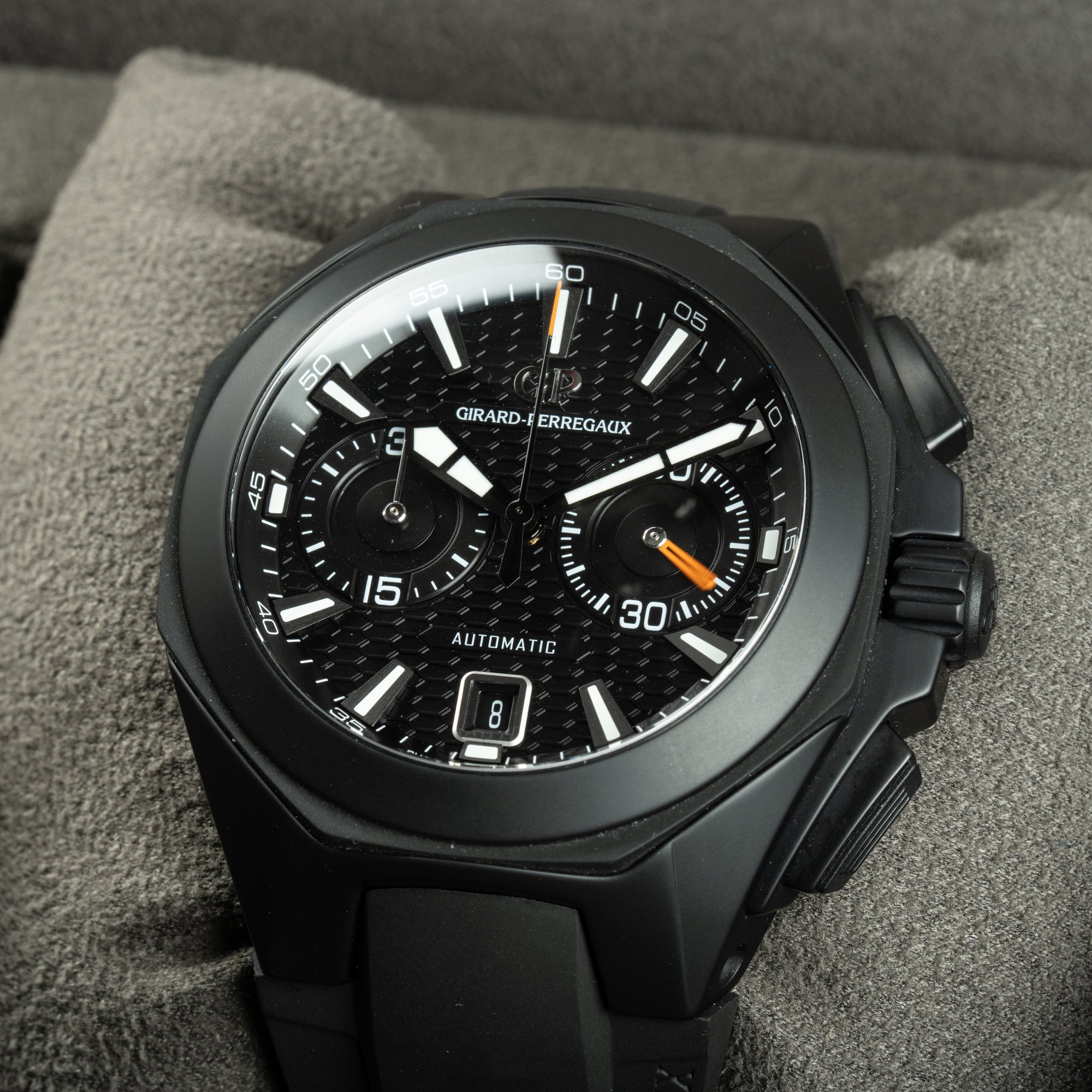 Girard Perregaux Chrono Hawk 44mm Black High Resolution