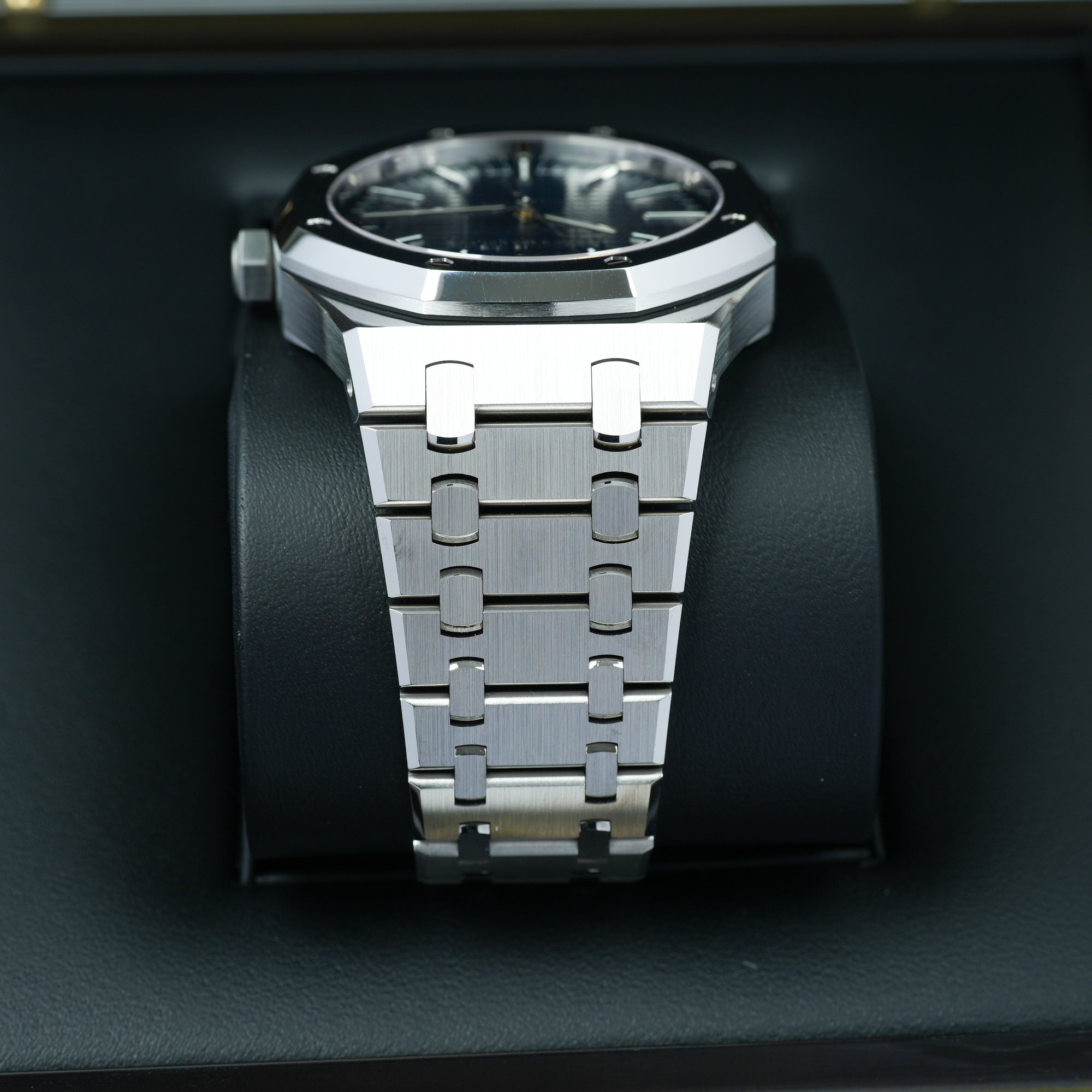 Audemars Piguet Royal Oak 50th Anniversary Blue 15510ST 41mm bracelet 