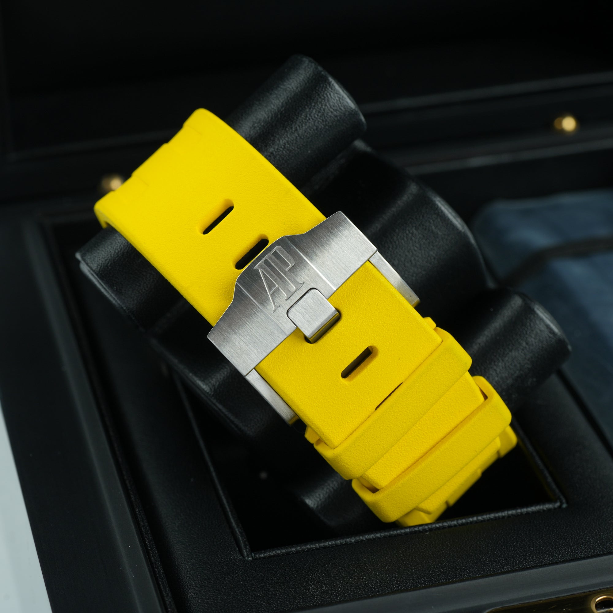 Audemars Piguet Royal Oak Offshore 42 Diver Funky Colour 