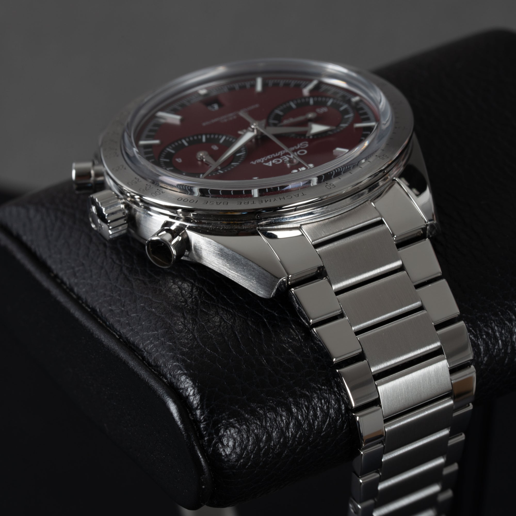 Omega Speedmaster 57 Red Top view