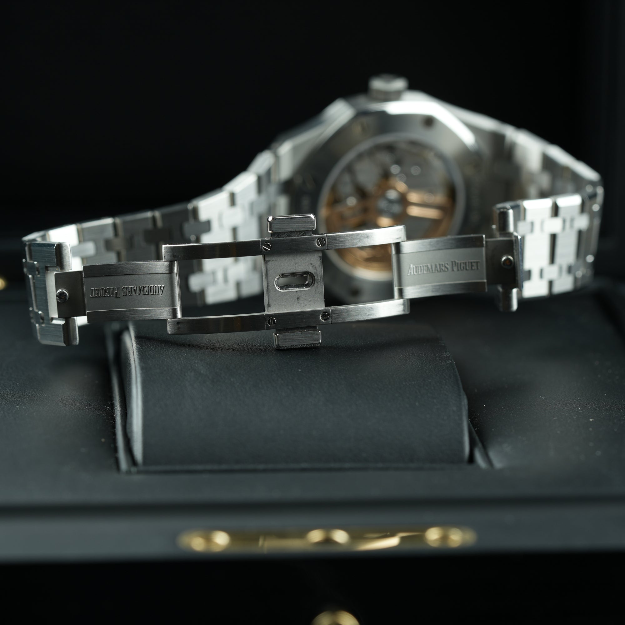 Audemars Piguet Royal Oak 37mm Butterfly Buckle Steel