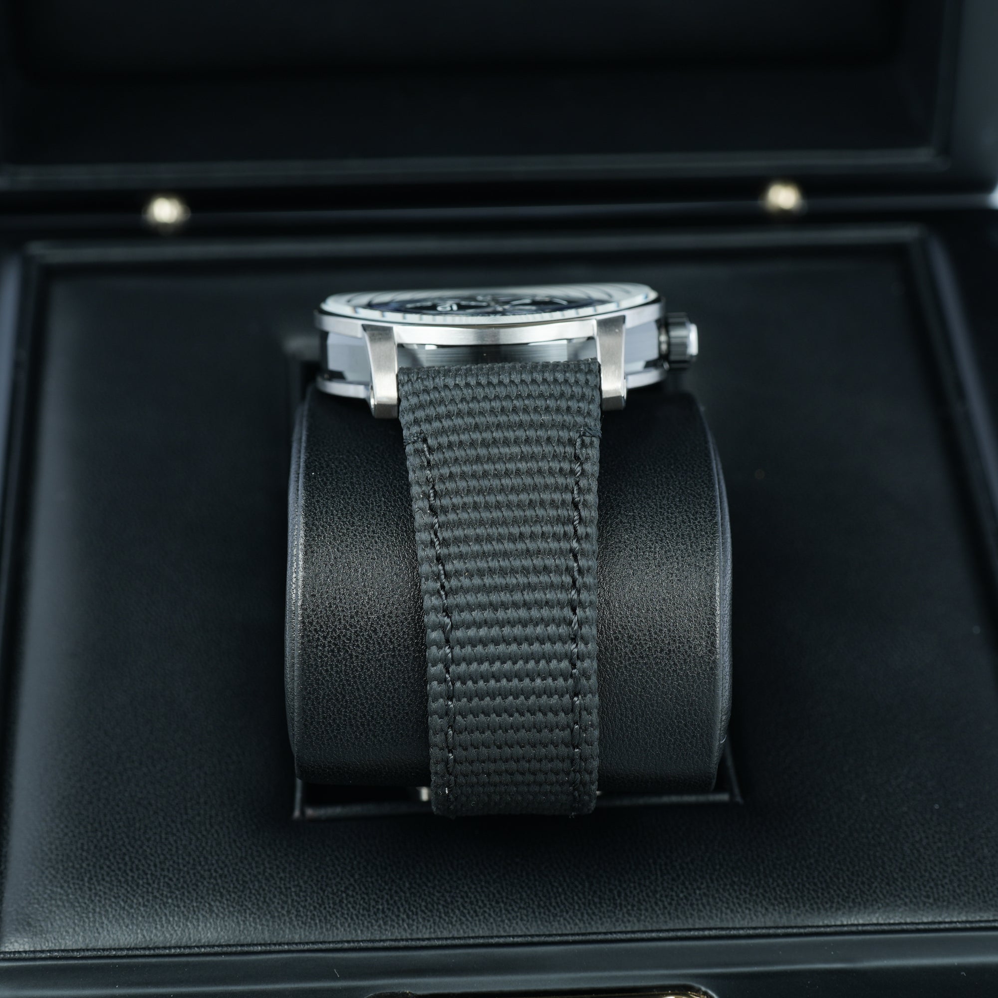 Audemars Piguet Code 11.59 Starwheel case lug strap
