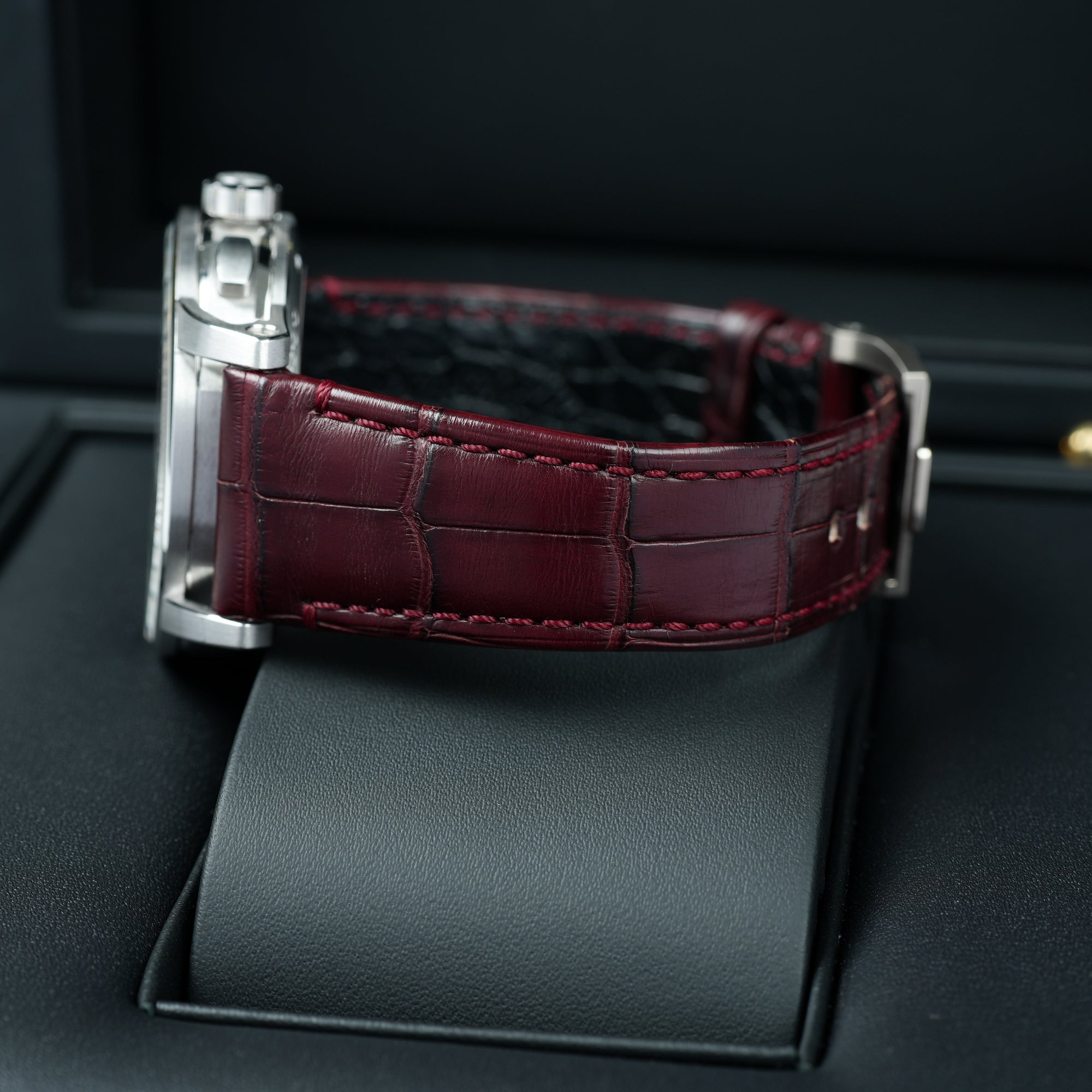 Audemars Piguet Code 11.59 Chronograph Burgundy case lug strap