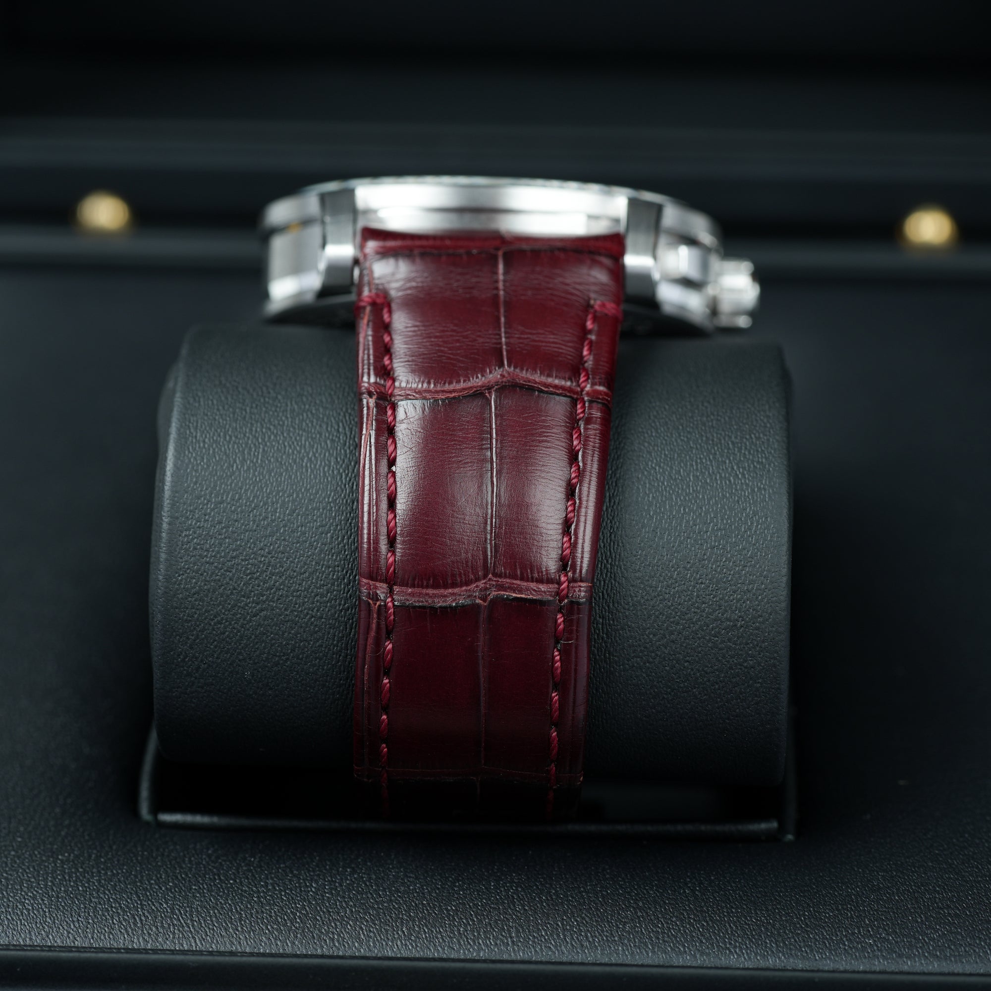 Audemars Piguet Code 11.59 Chronograph Burgundy case lug strap