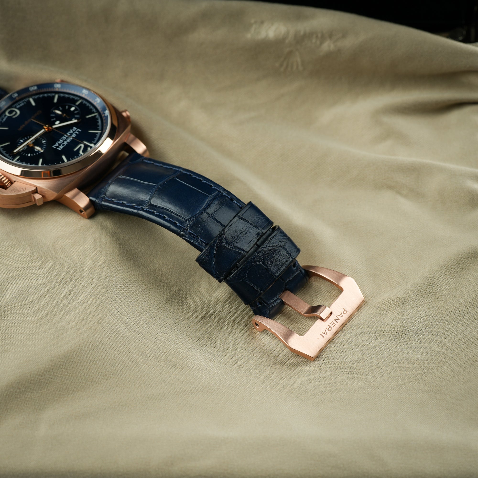 Panerai Luminor Goldtech Blu Notte 44mm Leather Strap