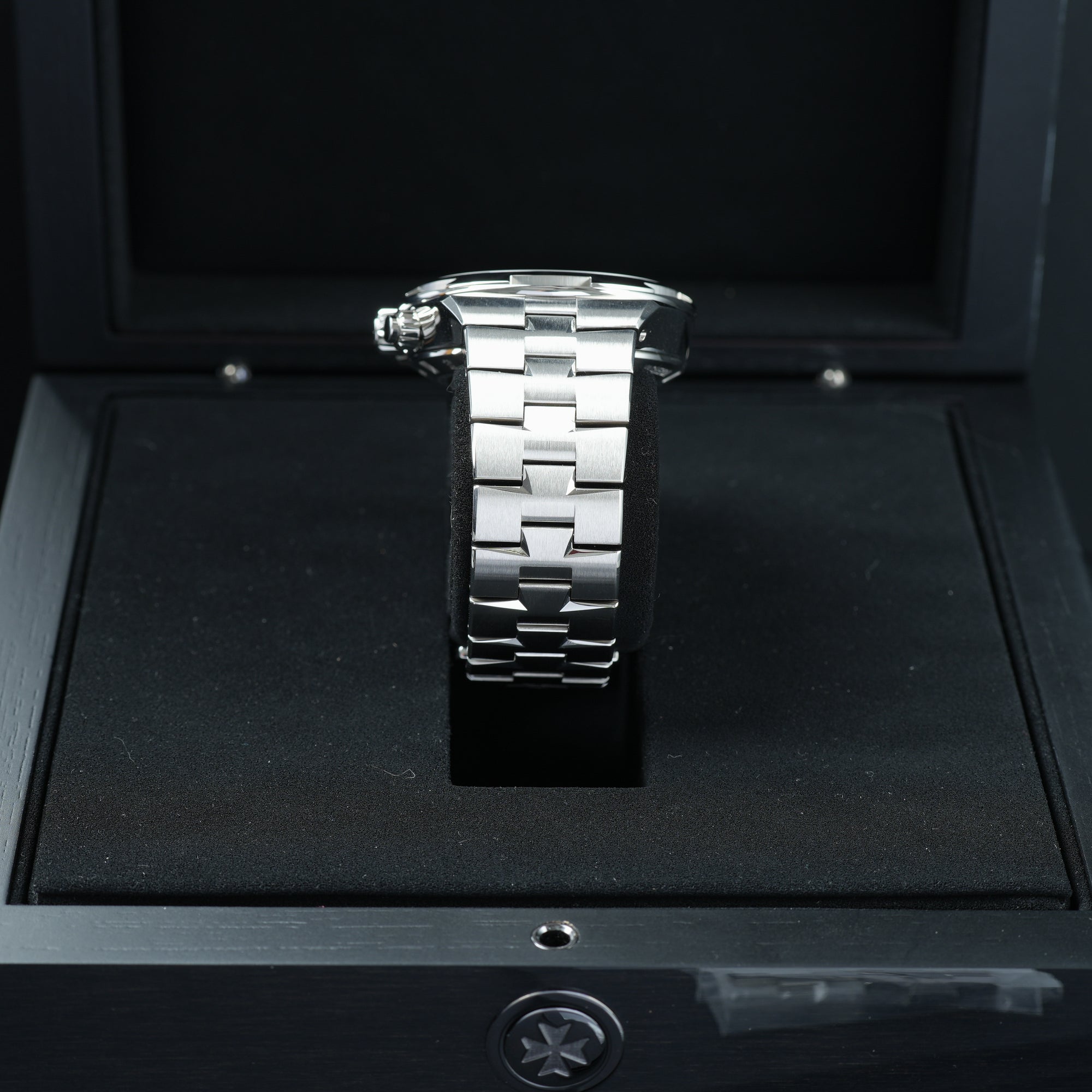 Vacheron Constantin Overseas 42.5mm