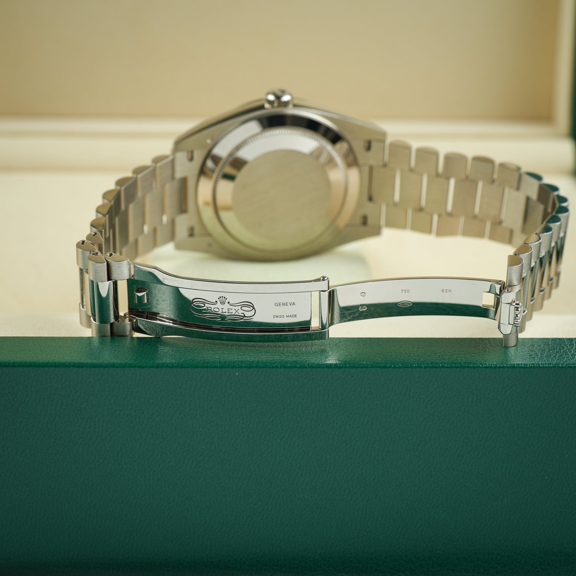 Rolex Day-Date Olive White Gold 40mm bracelet