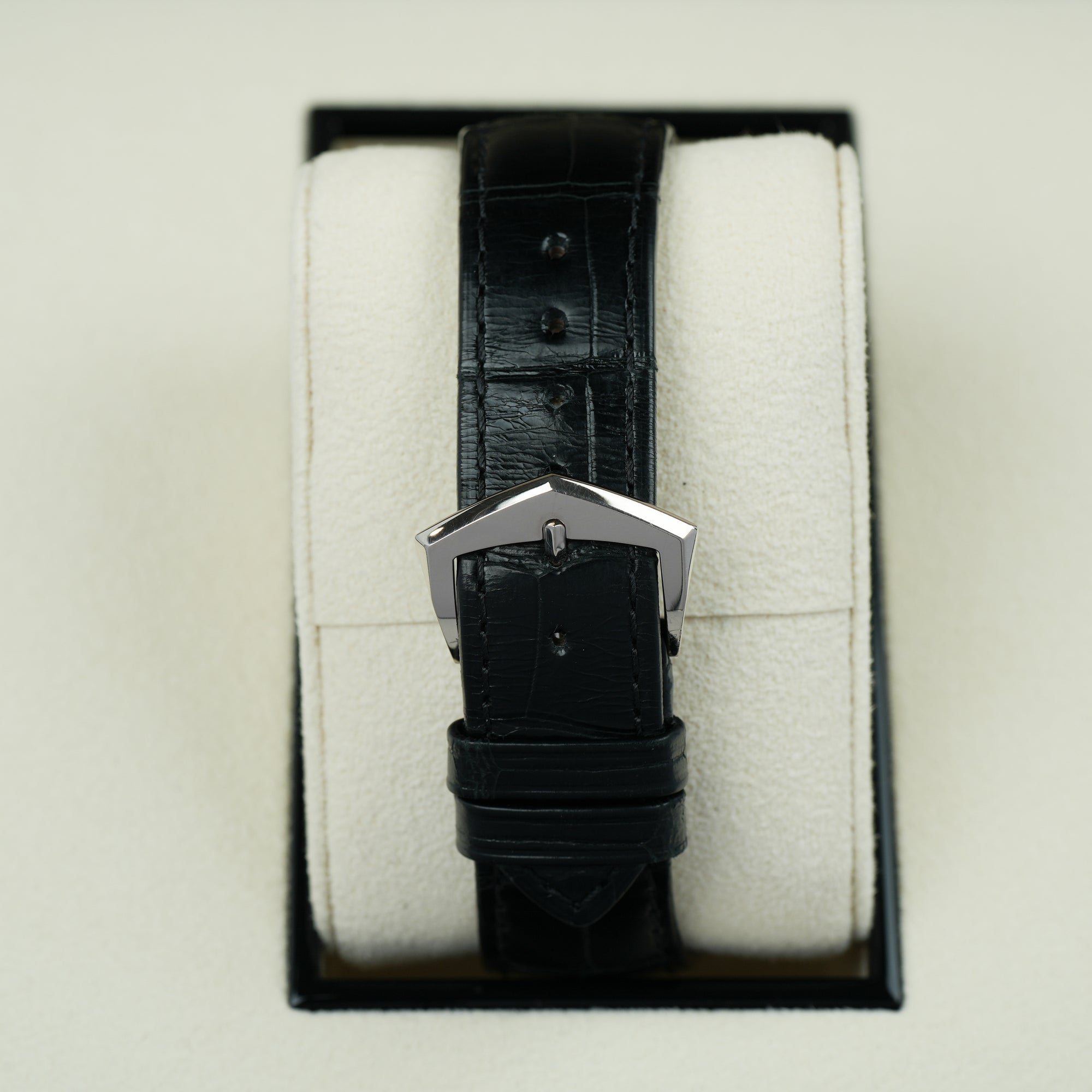 Patek Philippe Calatrava 6119G strap buckle