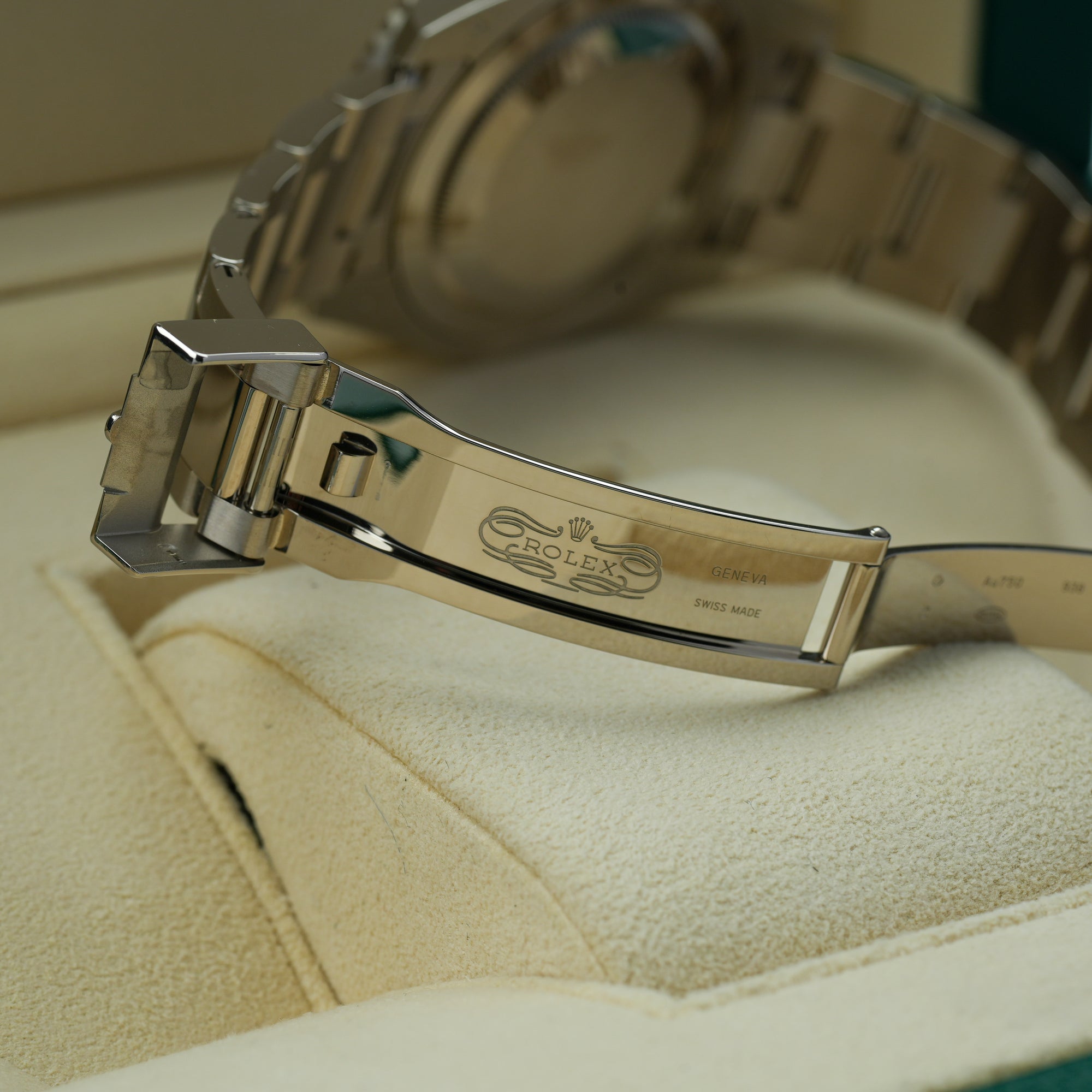Rolex GMT-Master II 126719BLRO Meteorite lug case band bracelet