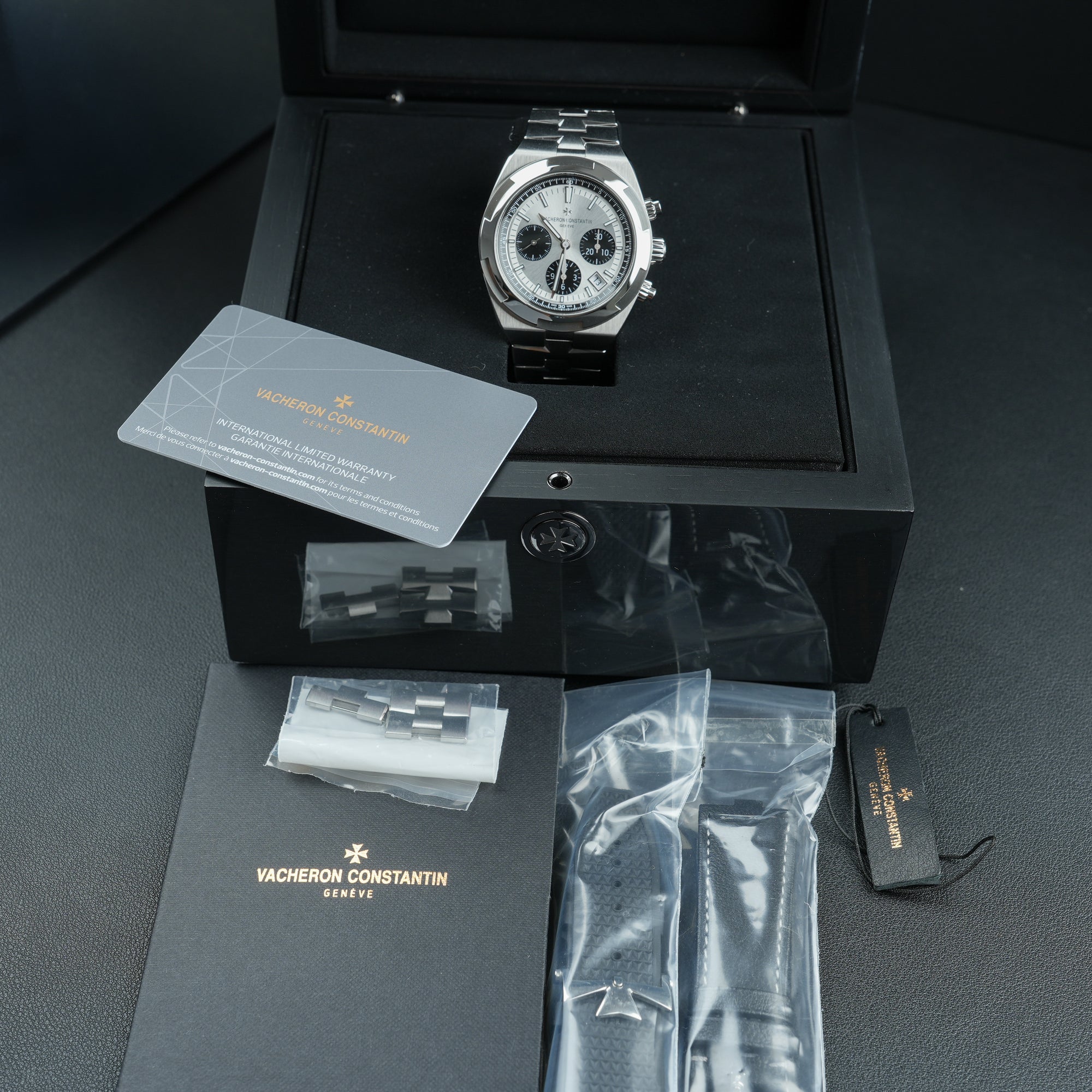 Vacheron Constantin Overseas 42.5mm Box &amp; Papers