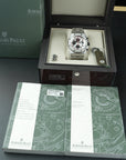 AP Royal Oak Offshore 42mm Panda  Books